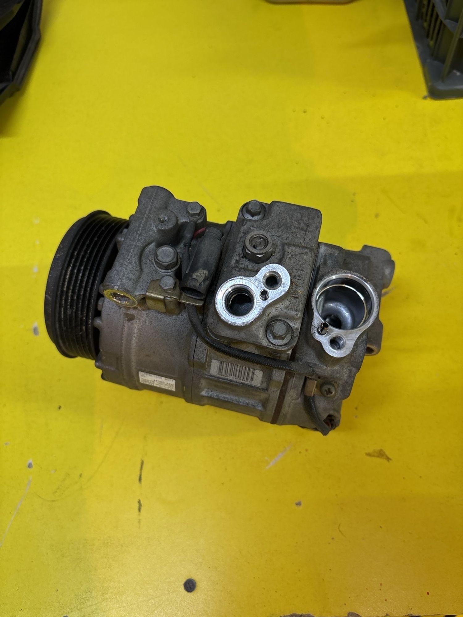 https://gcs.partsauto.market/rn-stockpro.appspot.com/thmbs/userImages/c566b97a16b148191013c3a1016369ae/part/59164422-5b34-4a5f-8cf5-ab846632b198_1748509529223.jpg