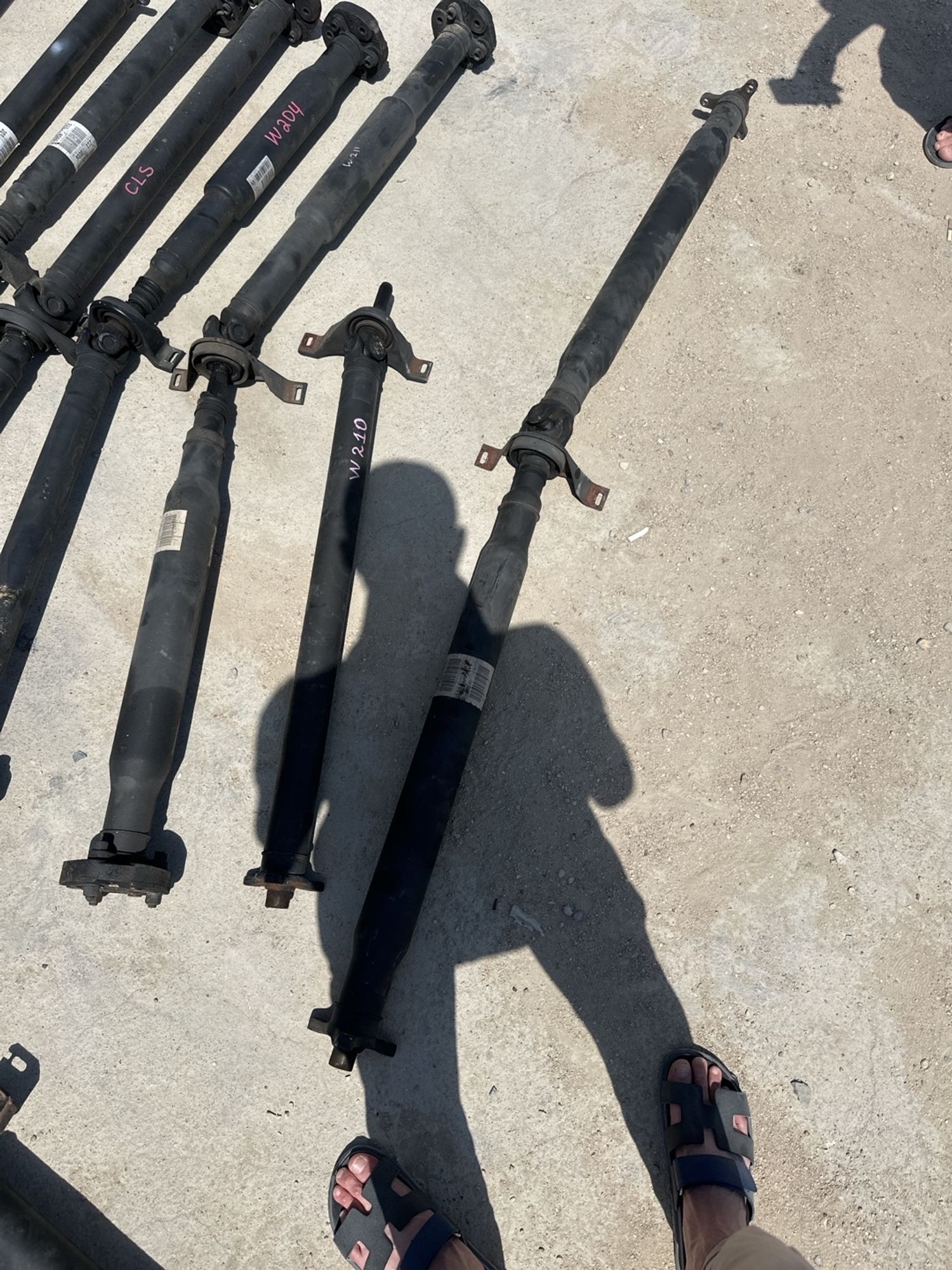 https://gcs.partsauto.market/rn-stockpro.appspot.com/thmbs/userImages/c566b97a16b148191013c3a1016369ae/part/67127e48-0a57-4809-882f-1b76fe2c93fa_1746949712324.jpg