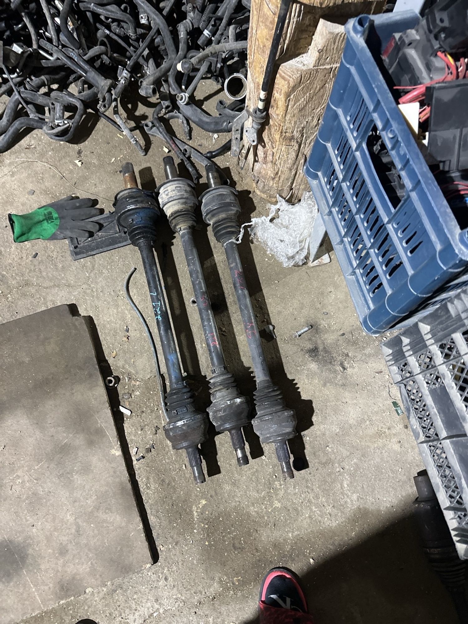 https://gcs.partsauto.market/rn-stockpro.appspot.com/thmbs/userImages/c566b97a16b148191013c3a1016369ae/part/6dcc140f-12cb-47df-85a0-3c03b07780f2_1743672444617.jpg