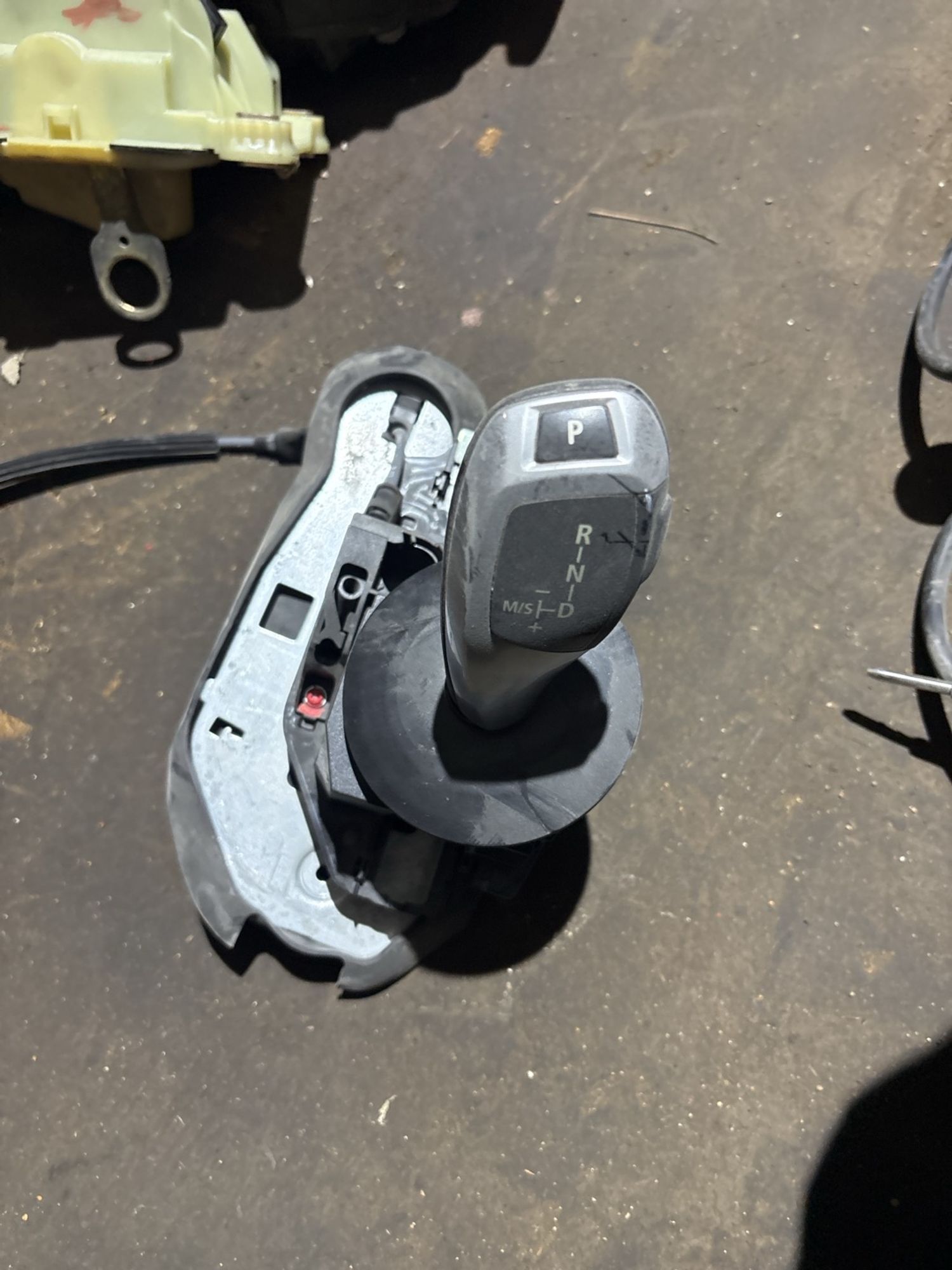 https://gcs.partsauto.market/rn-stockpro.appspot.com/thmbs/userImages/c566b97a16b148191013c3a1016369ae/part/7492d6c1-29d0-4edb-bbda-22072d80c2bd_1748063706244.jpg