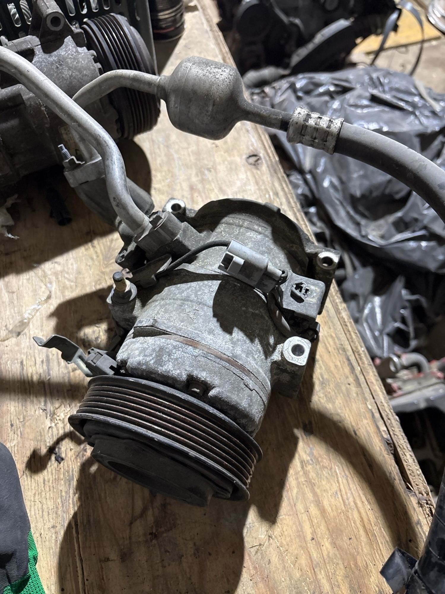 https://gcs.partsauto.market/rn-stockpro.appspot.com/thmbs/userImages/c566b97a16b148191013c3a1016369ae/part/7869791b-f6a7-47ff-ab56-2579a137ab1c_1746172445176.jpg