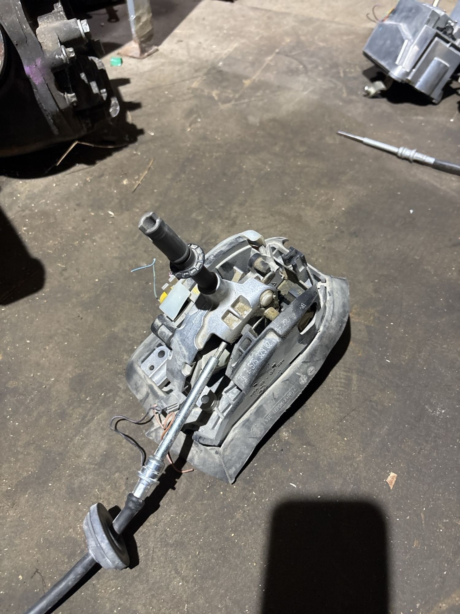 https://gcs.partsauto.market/rn-stockpro.appspot.com/thmbs/userImages/c566b97a16b148191013c3a1016369ae/part/803b16b8-040a-442f-b3f4-c320e6cbbe3b_1748063035857.jpg