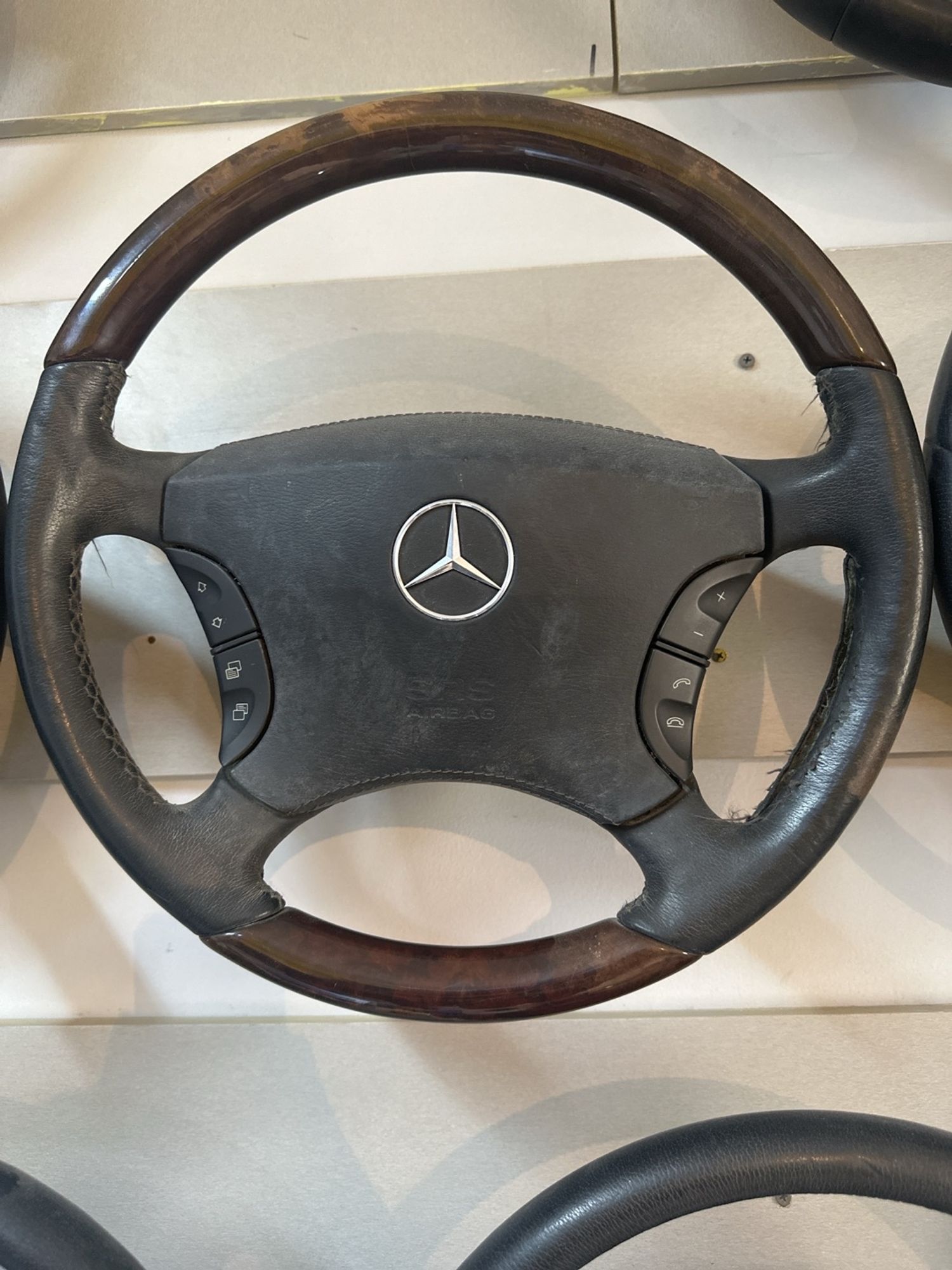 https://gcs.partsauto.market/rn-stockpro.appspot.com/thmbs/userImages/c566b97a16b148191013c3a1016369ae/part/8218995f-fe86-4d53-a926-fe37d1a86294_1746355690564.jpg