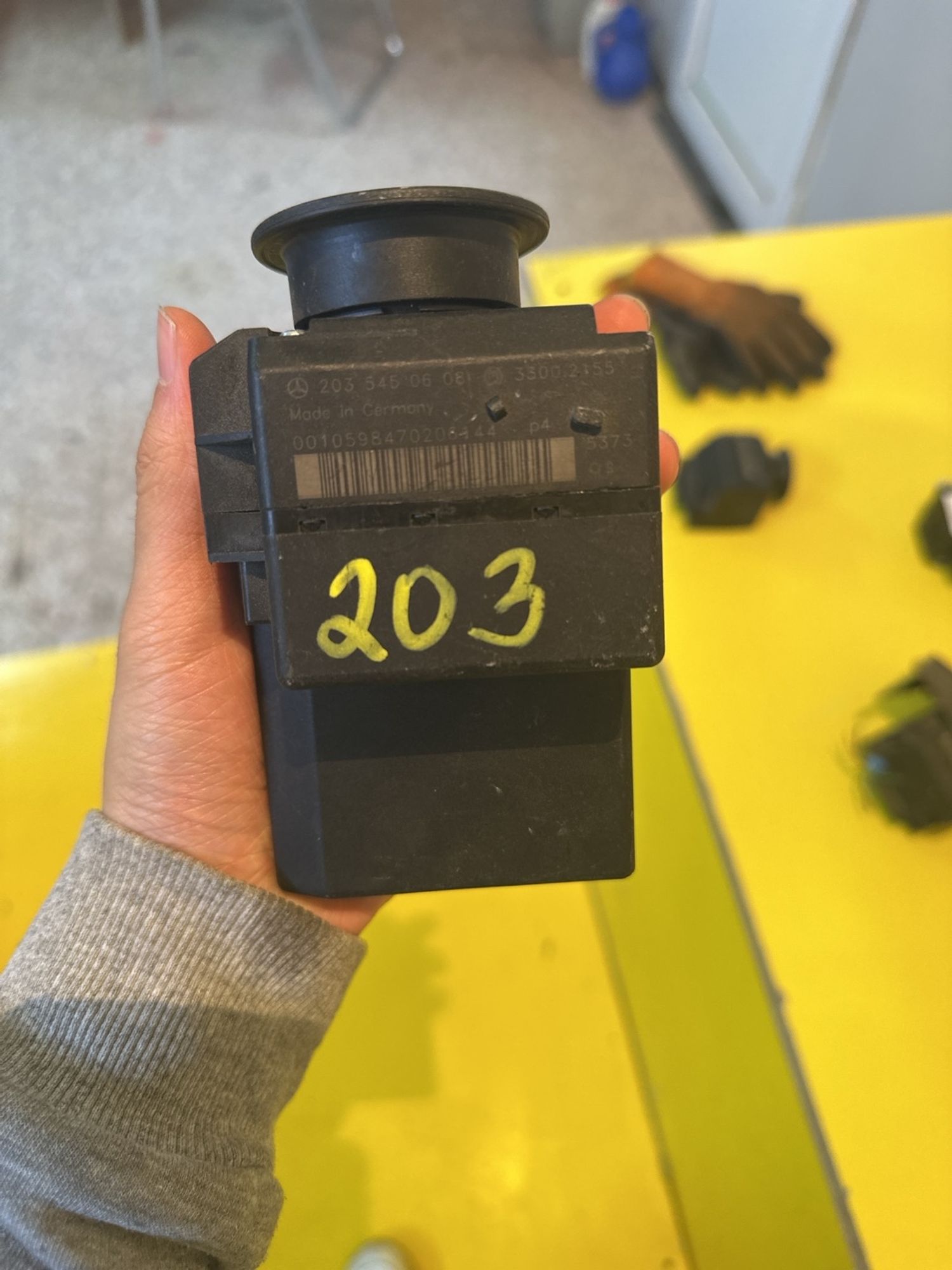 https://gcs.partsauto.market/rn-stockpro.appspot.com/thmbs/userImages/c566b97a16b148191013c3a1016369ae/part/866aee7c-7094-4641-8c91-8e2aaf5af5c5_1746097760535.jpg