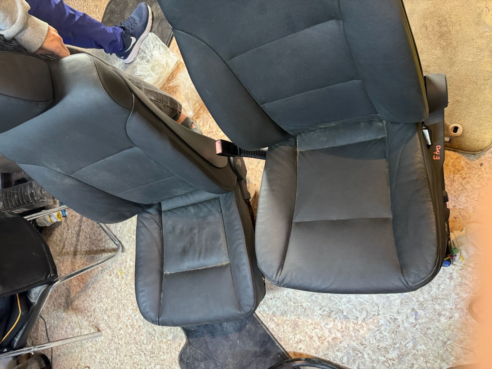 https://gcs.partsauto.market/rn-stockpro.appspot.com/thmbs/userImages/c566b97a16b148191013c3a1016369ae/part/90febee9-ff3e-4057-9a9c-d1e24a159eb9_1747202979009.jpg