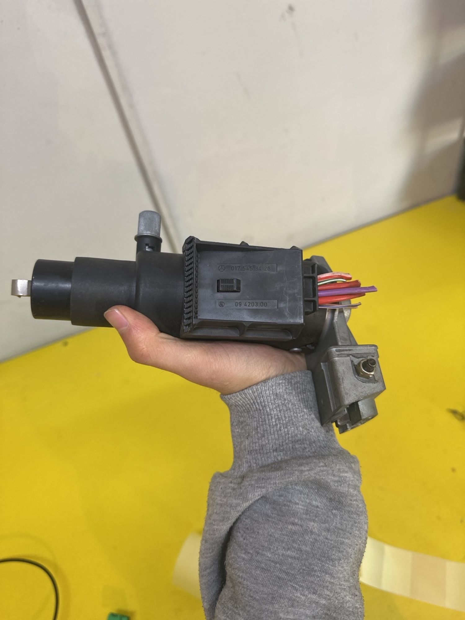 https://gcs.partsauto.market/rn-stockpro.appspot.com/thmbs/userImages/c566b97a16b148191013c3a1016369ae/part/9c3bff7a-d6f3-4df6-8f86-f4a9c2f514a7_1746099979535.jpg