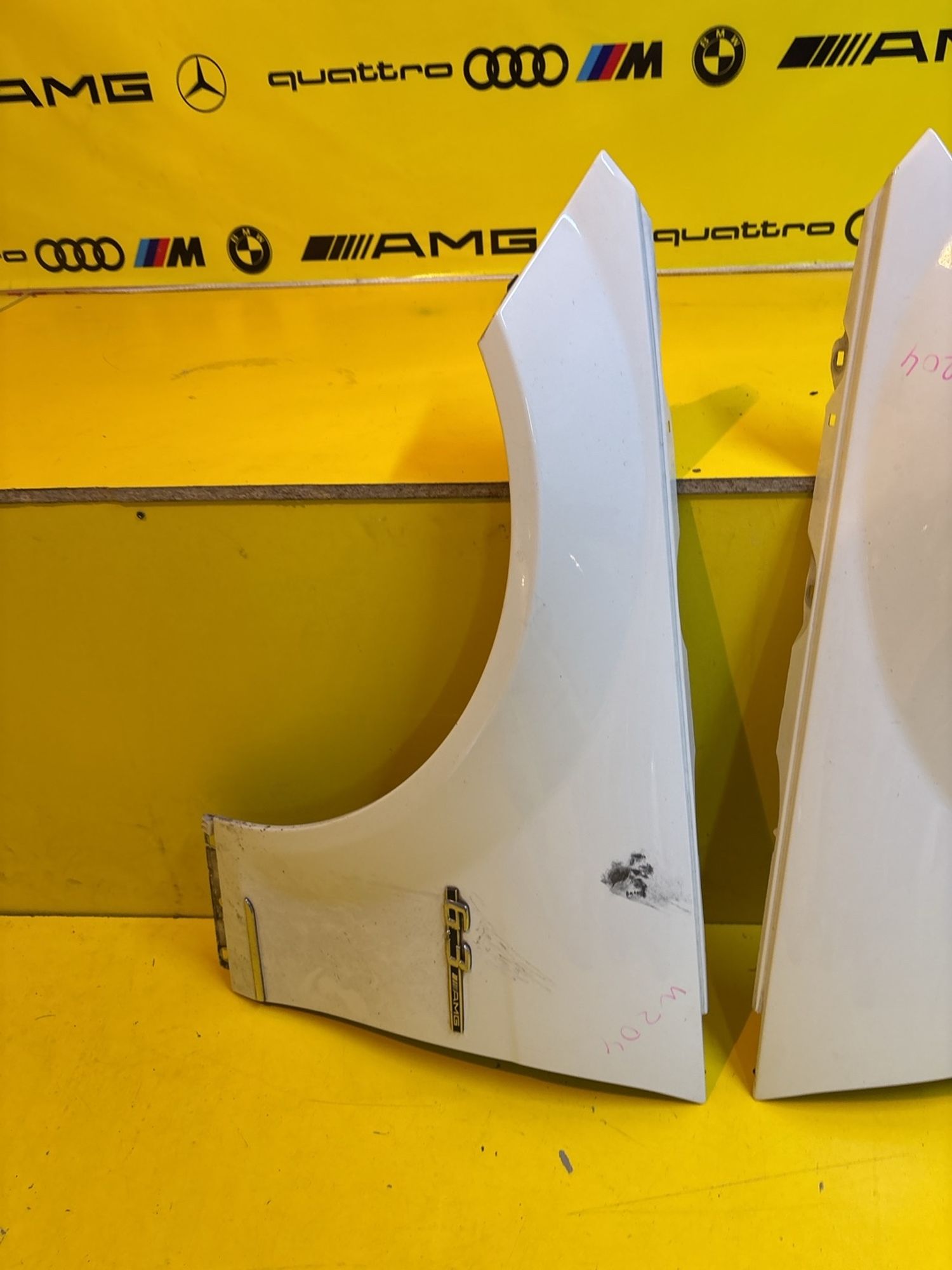 https://gcs.partsauto.market/rn-stockpro.appspot.com/thmbs/userImages/c566b97a16b148191013c3a1016369ae/part/a1a33153-354e-45d3-a76c-b26ab61ccf05_1746636438429.jpg