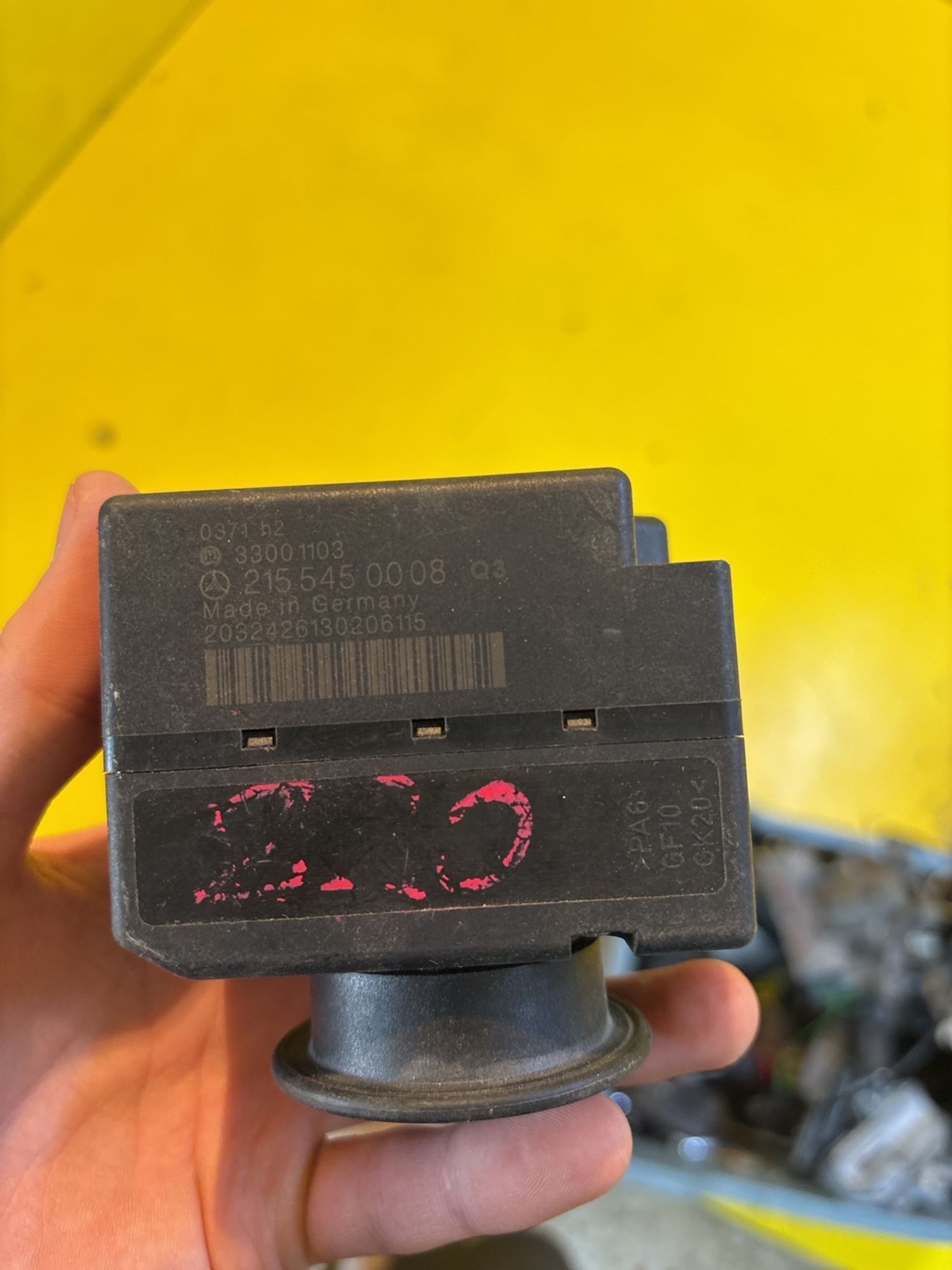 https://gcs.partsauto.market/rn-stockpro.appspot.com/thmbs/userImages/c566b97a16b148191013c3a1016369ae/part/a47d8f84-330e-4575-bf00-8f28e89c0958_1746097679420.jpg