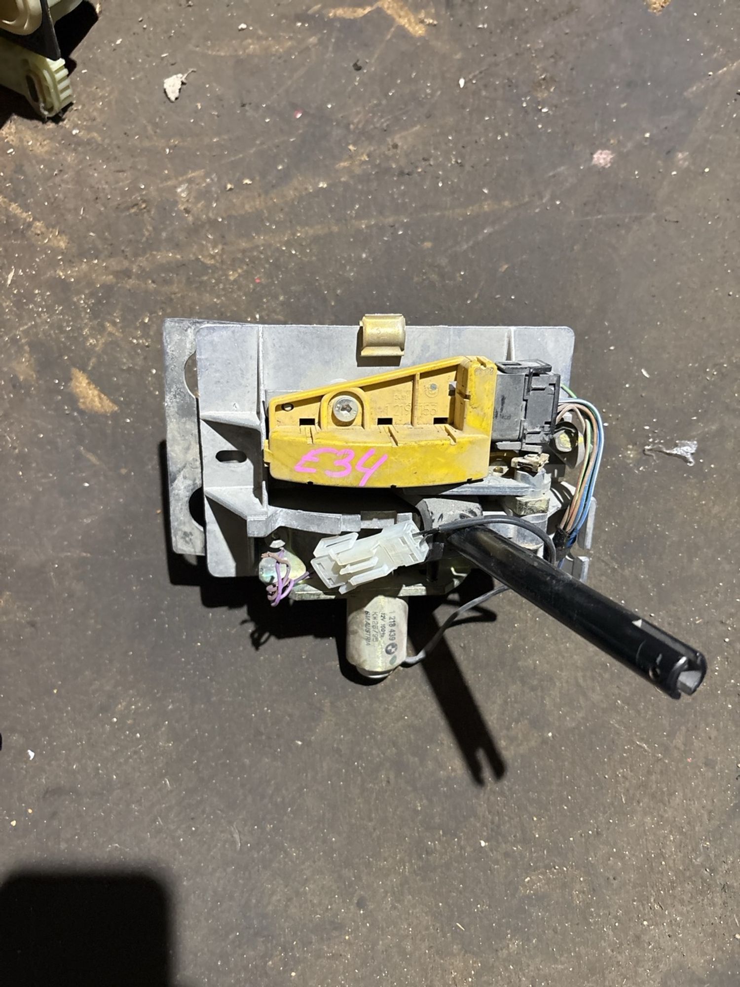 https://gcs.partsauto.market/rn-stockpro.appspot.com/thmbs/userImages/c566b97a16b148191013c3a1016369ae/part/b83f155c-0048-438b-bd01-b0c33c55a24d_1748063580552.jpg