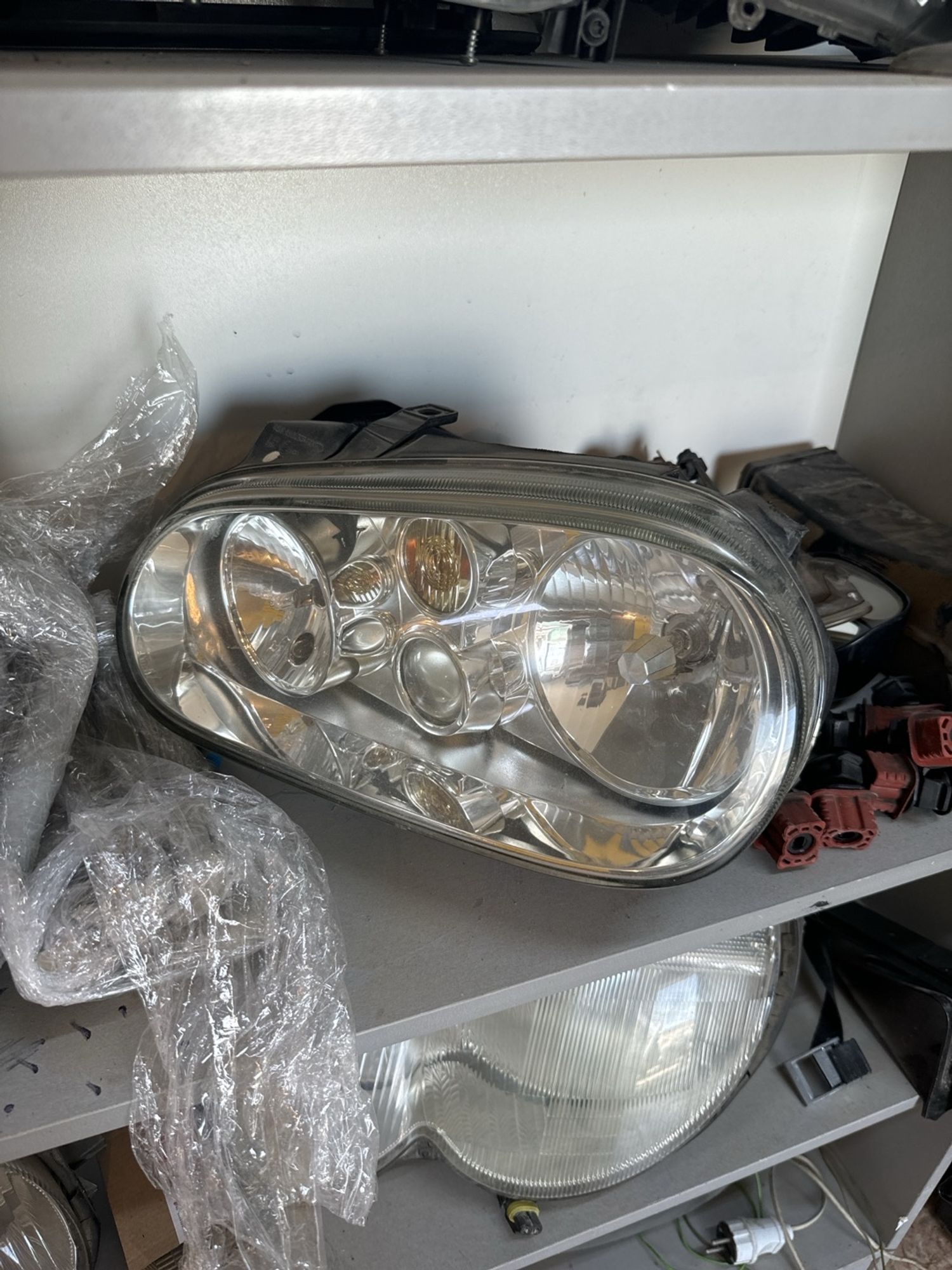 https://gcs.partsauto.market/rn-stockpro.appspot.com/thmbs/userImages/c566b97a16b148191013c3a1016369ae/part/ba6977a3-c949-484f-9bdc-e1ef1979d231_1747992667925.jpg