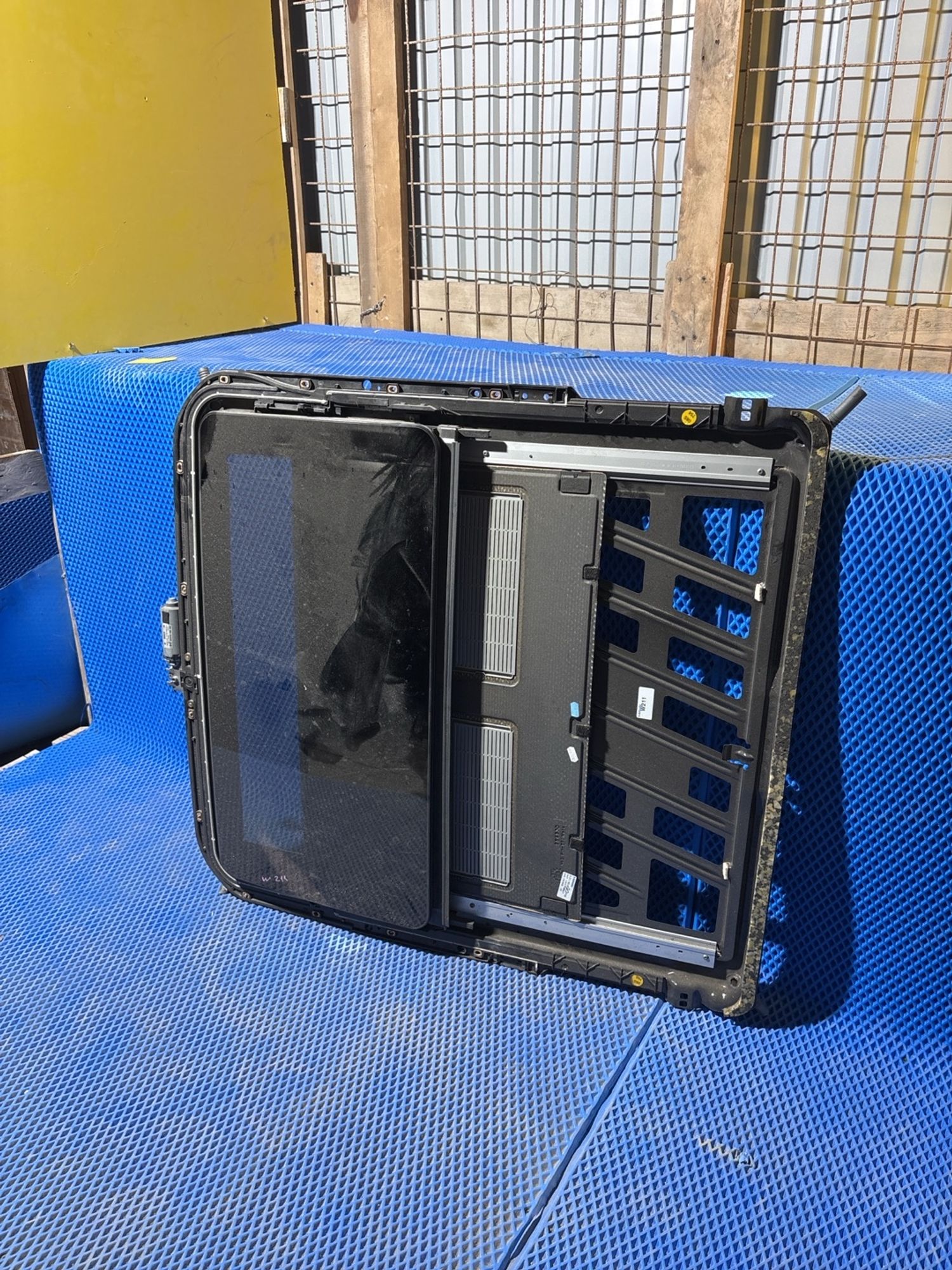 https://gcs.partsauto.market/rn-stockpro.appspot.com/thmbs/userImages/c566b97a16b148191013c3a1016369ae/part/d4a07232-49d6-42c4-b2b1-1e230550c698_1748000280199.jpg