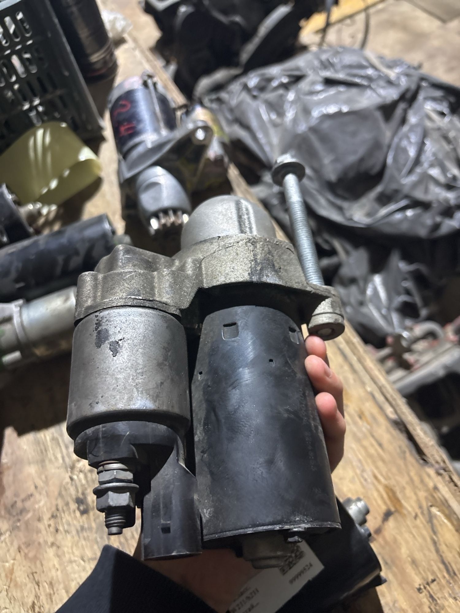 https://gcs.partsauto.market/rn-stockpro.appspot.com/thmbs/userImages/c566b97a16b148191013c3a1016369ae/part/db65af73-0904-4435-9bf1-7bbfbec34675_1746188292799.jpg