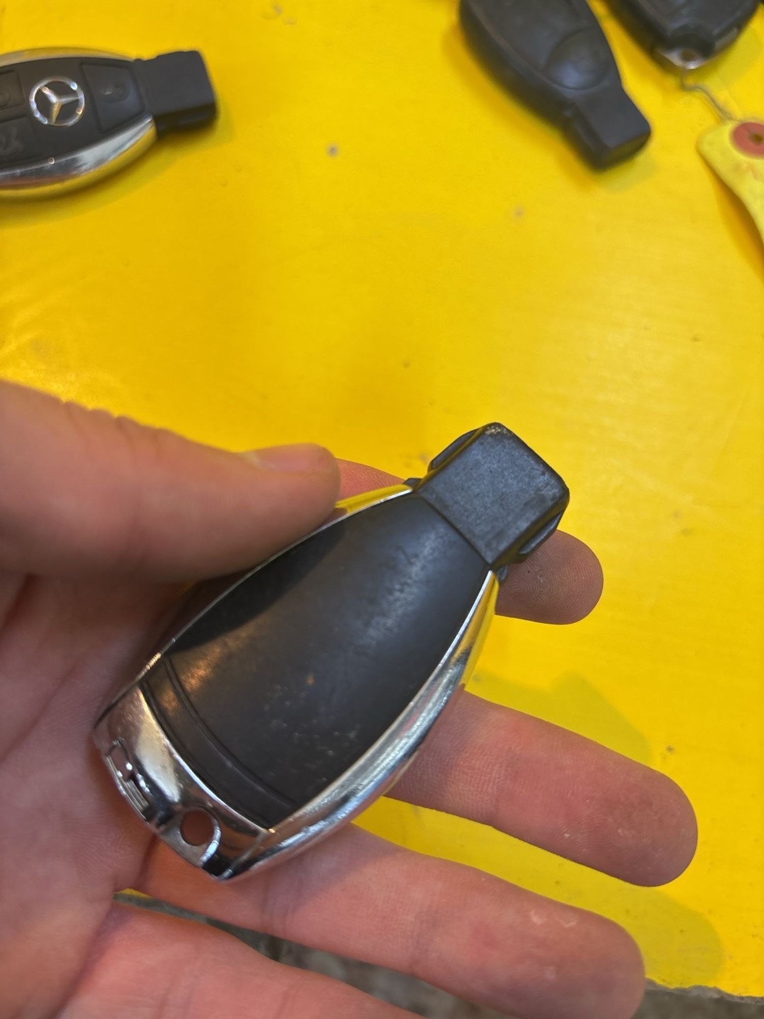 https://gcs.partsauto.market/rn-stockpro.appspot.com/thmbs/userImages/c566b97a16b148191013c3a1016369ae/part/de5ce187-8ab3-4255-b162-ada59b9c11f8_1746098745419.jpg