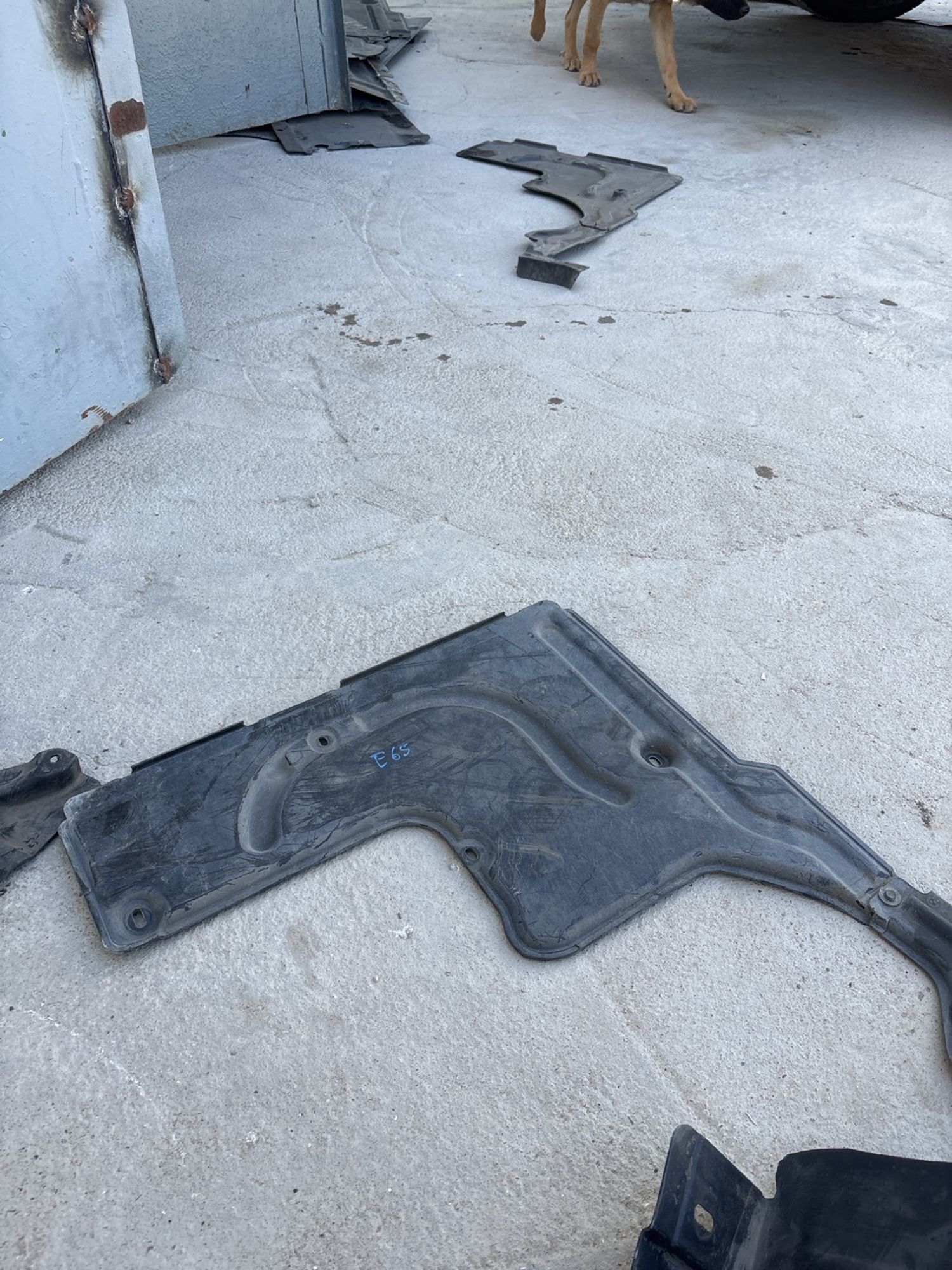 https://gcs.partsauto.market/rn-stockpro.appspot.com/thmbs/userImages/c566b97a16b148191013c3a1016369ae/part/f49c5bb2-ca33-4f5e-bdf9-efc084293b56_1746958895179.jpg
