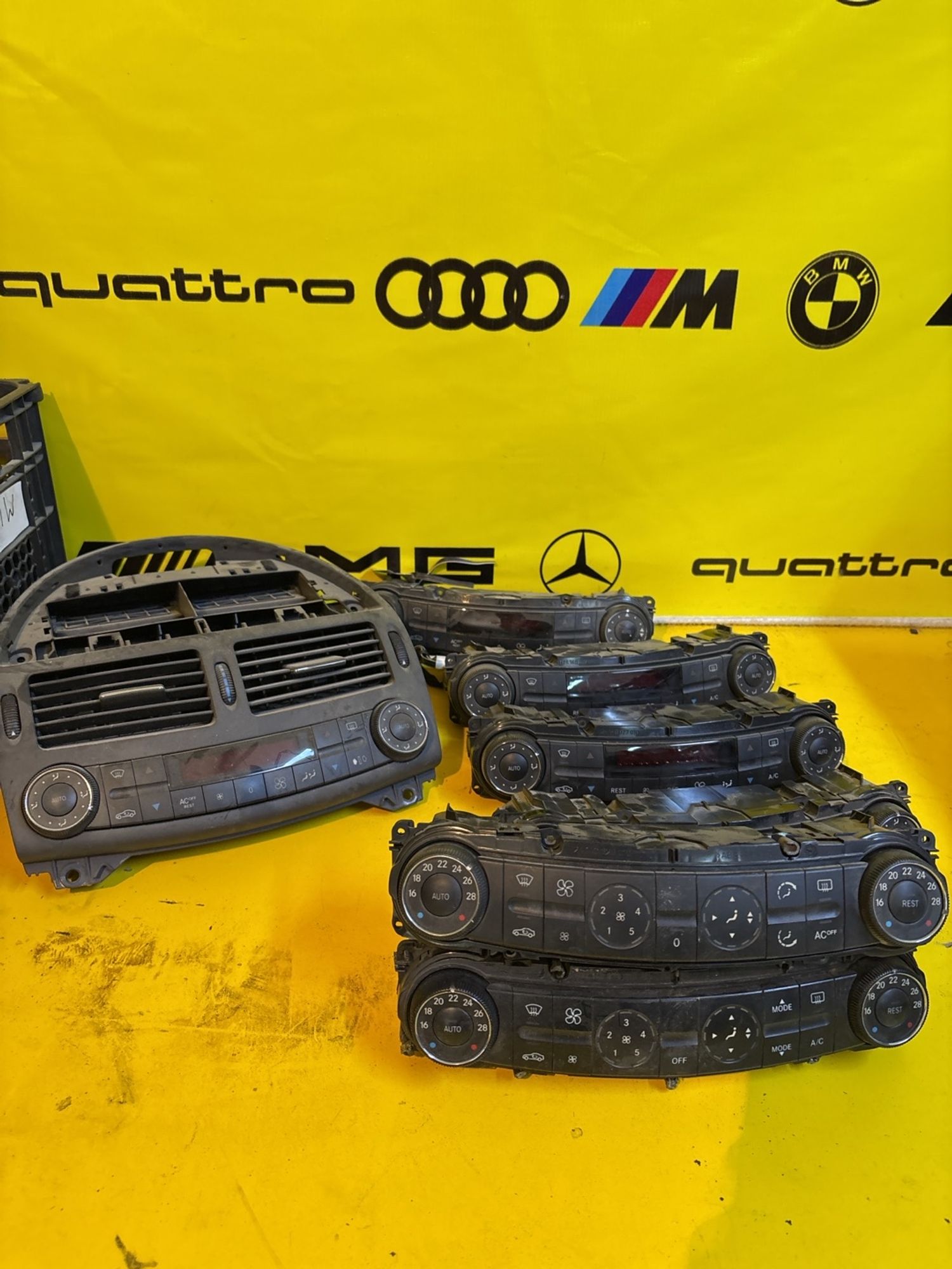 https://gcs.partsauto.market/rn-stockpro.appspot.com/thmbs/userImages/c566b97a16b148191013c3a1016369ae/part/f81e50f1-13fd-436c-94c6-55de97e50218_1747556743771.jpg