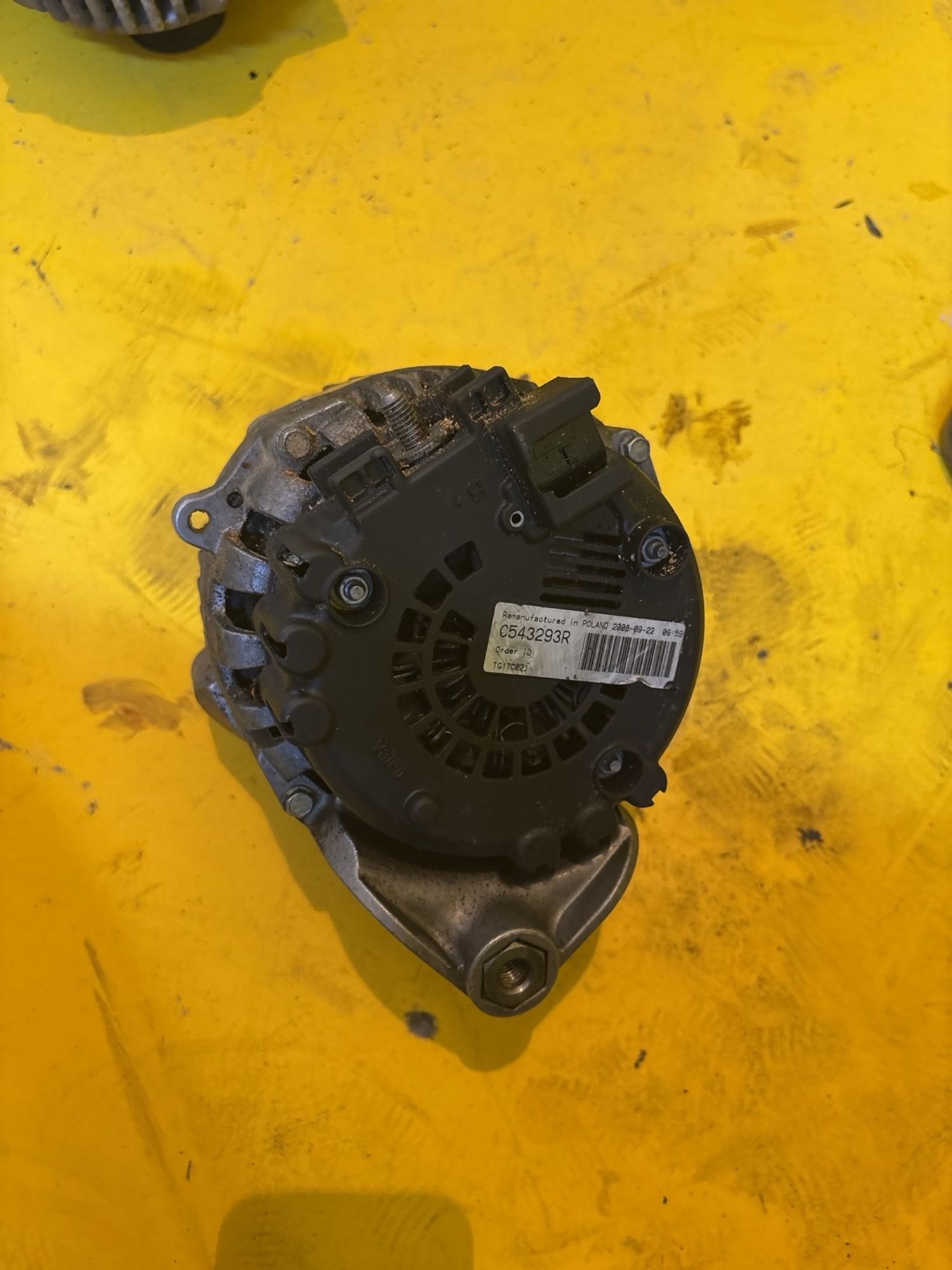 https://gcs.partsauto.market/rn-stockpro.appspot.com/thmbs/userImages/c566b97a16b148191013c3a1016369ae/part/f9f91f24-238e-4bf2-944c-5efff8448c85_1748425894373.jpg
