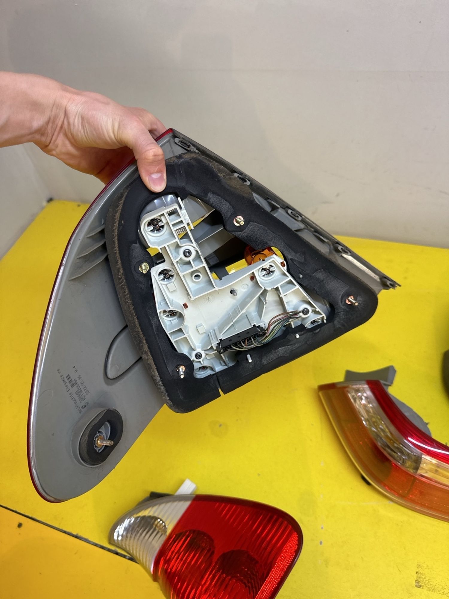 https://gcs.partsauto.market/rn-stockpro.appspot.com/thmbs/userImages/c566b97a16b148191013c3a1016369ae/part/fc9ad26b-6bd7-4cd0-8214-99db8ee363b6_1746859807508.jpg