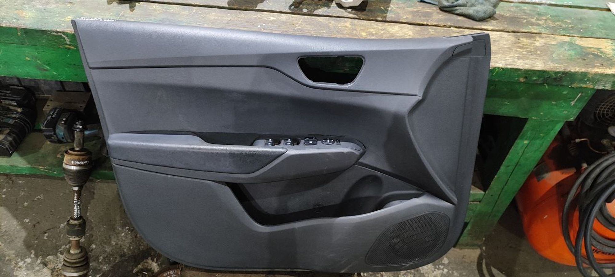 https://gcs.partsauto.market/rn-stockpro.appspot.com/thmbs/userImages/cb9901e562a4f410bd4f9bf80c21d094/part/64bc60e3-598f-444e-921e-98183af21c17_1736936634173.jpg