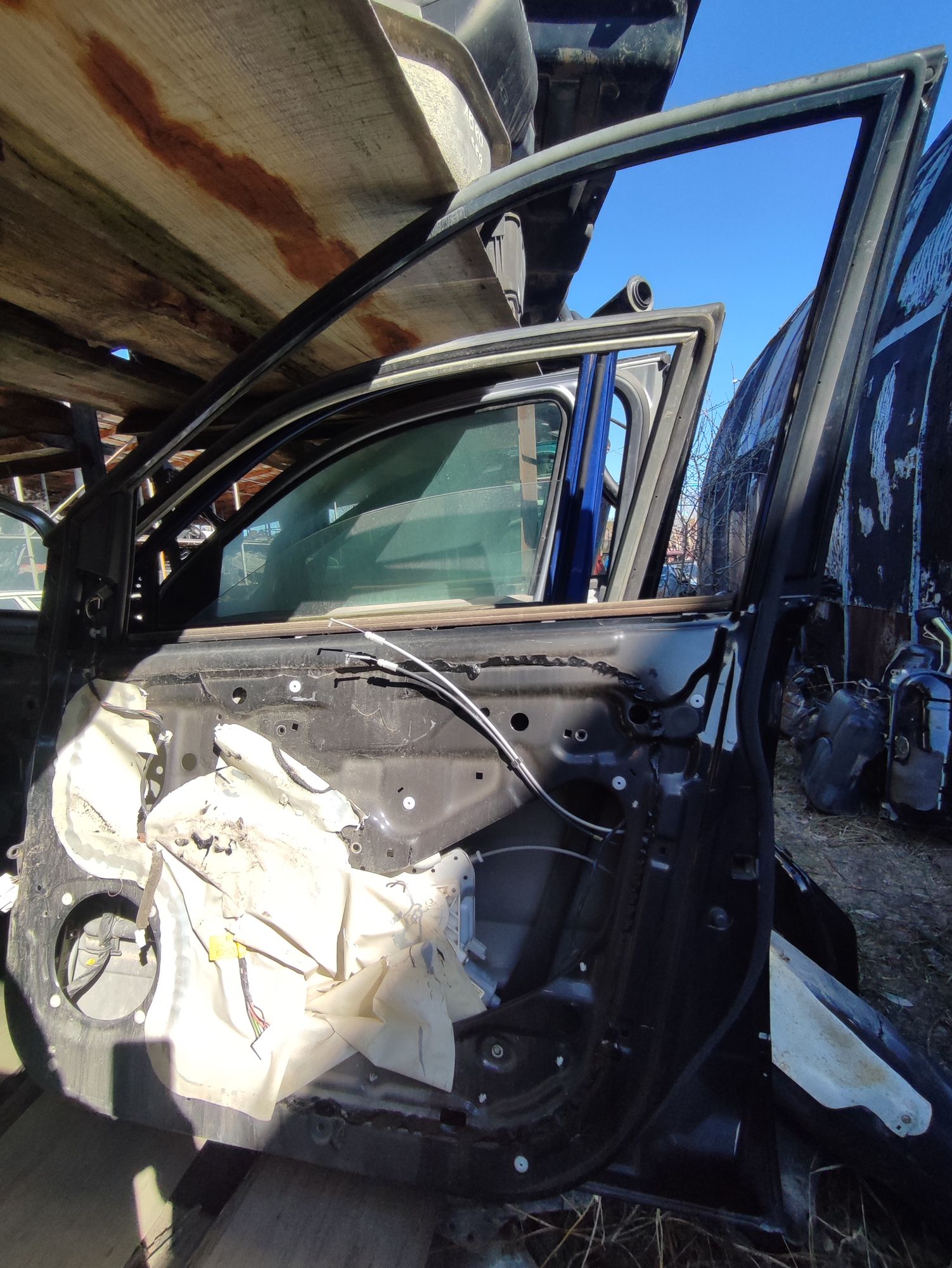 Дверь передняя правая SsangYong Actyon 