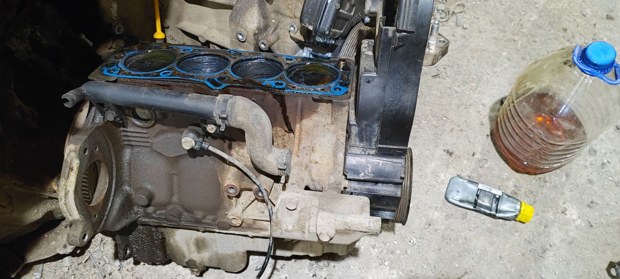 https://gcs.partsauto.market/rn-stockpro.appspot.com/thmbs/userImages/cb9901e562a4f410bd4f9bf80c21d094/part/f2be969a-6f5e-45ec-ad68-ddd6ee623066_1738225658996.jpg