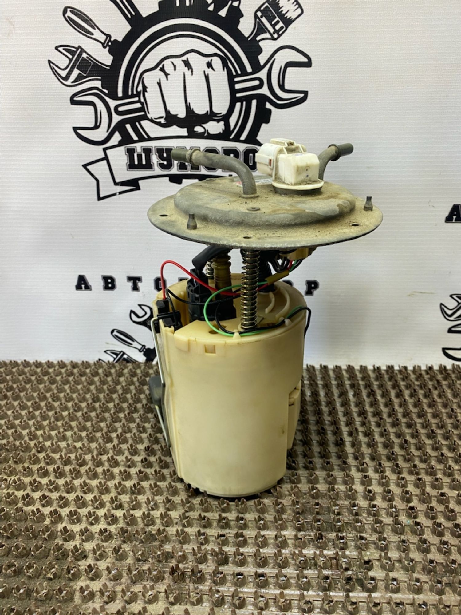 https://gcs.partsauto.market/rn-stockpro.appspot.com/thmbs/userImages/cca1856e256b5441544f9aba03b424a6/part/0b6fe5f5-b890-43b9-8c1f-2e84484ca5d6_1748598306161.jpg