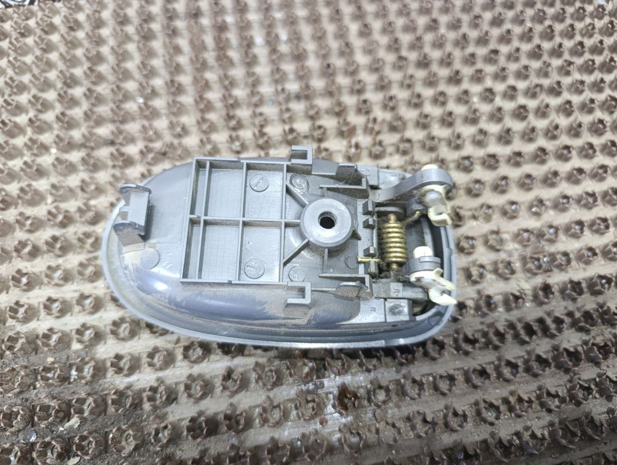 https://gcs.partsauto.market/rn-stockpro.appspot.com/thmbs/userImages/cca1856e256b5441544f9aba03b424a6/part/30000666-16e9-471c-b6d7-afb5bbe6bc7a_1748365403101.jpg