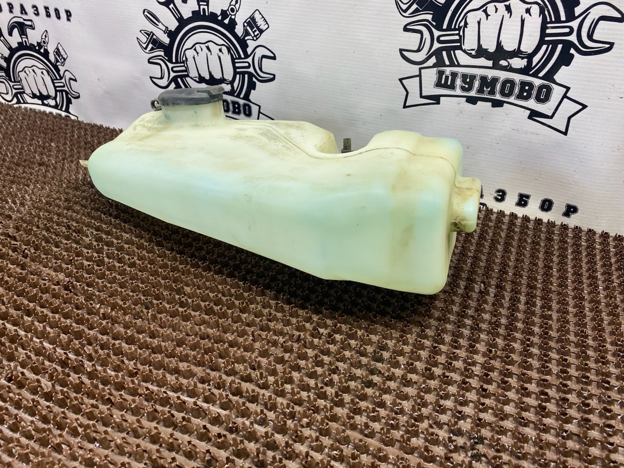 https://gcs.partsauto.market/rn-stockpro.appspot.com/thmbs/userImages/cca1856e256b5441544f9aba03b424a6/part/3f184ff0-fe0a-4085-b7a5-dd8951699295_1748975671509.jpg