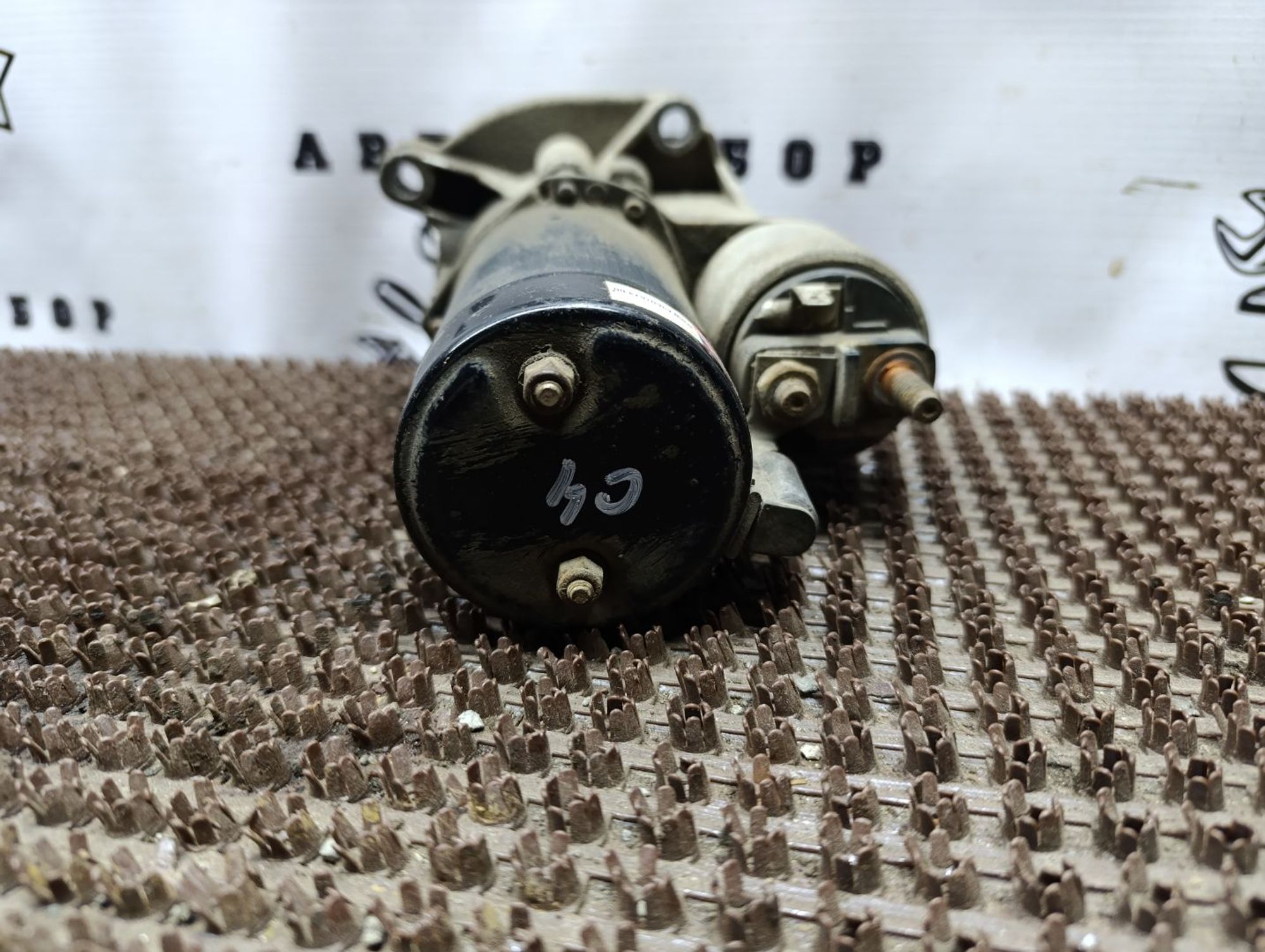 https://gcs.partsauto.market/rn-stockpro.appspot.com/thmbs/userImages/cca1856e256b5441544f9aba03b424a6/part/48813299-65f9-4b86-9983-feb6edd56666_1746993983307.jpg