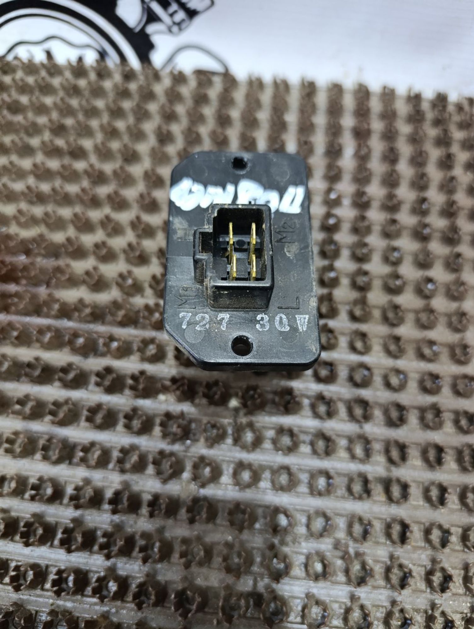 https://gcs.partsauto.market/rn-stockpro.appspot.com/thmbs/userImages/cca1856e256b5441544f9aba03b424a6/part/4e72318d-4069-4d51-a96c-d80b92071ad7_1746434712960.jpg