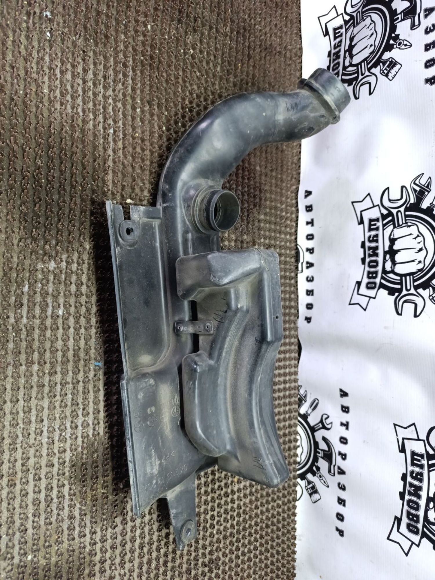 https://gcs.partsauto.market/rn-stockpro.appspot.com/thmbs/userImages/cca1856e256b5441544f9aba03b424a6/part/581fc91e-fdb2-4c03-b97e-501834fdbdb6_1748344378649.jpg