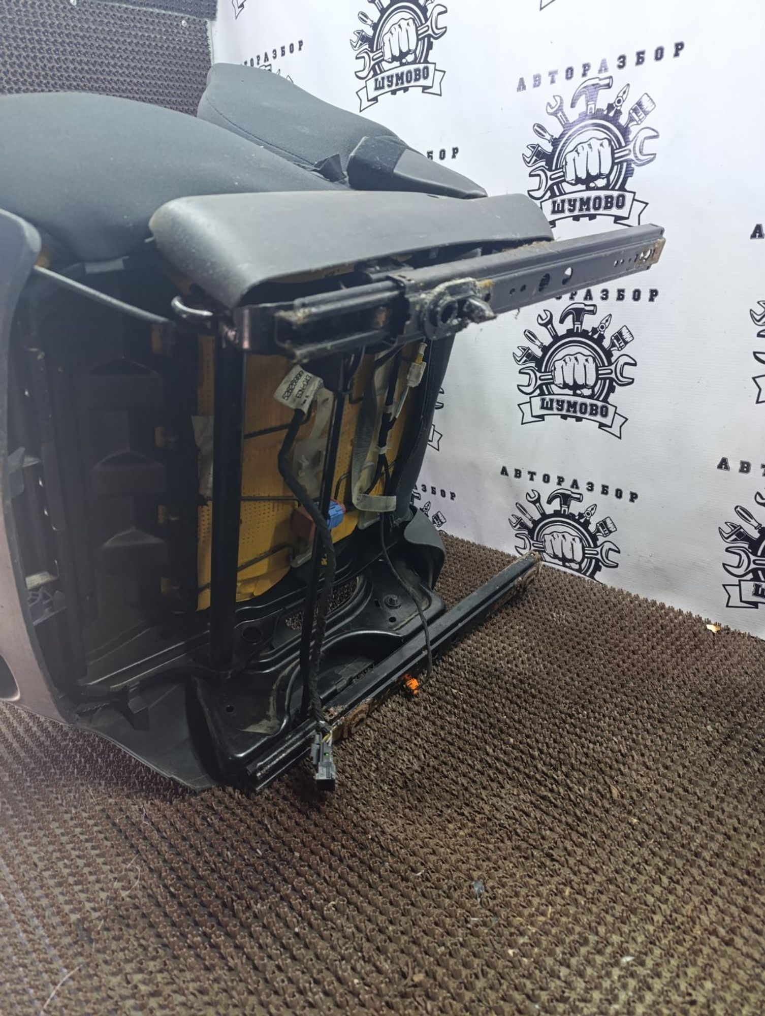 https://gcs.partsauto.market/rn-stockpro.appspot.com/thmbs/userImages/cca1856e256b5441544f9aba03b424a6/part/610b3bdd-5dd6-4b2f-8ea2-a779426e260a_1747577428904.jpg