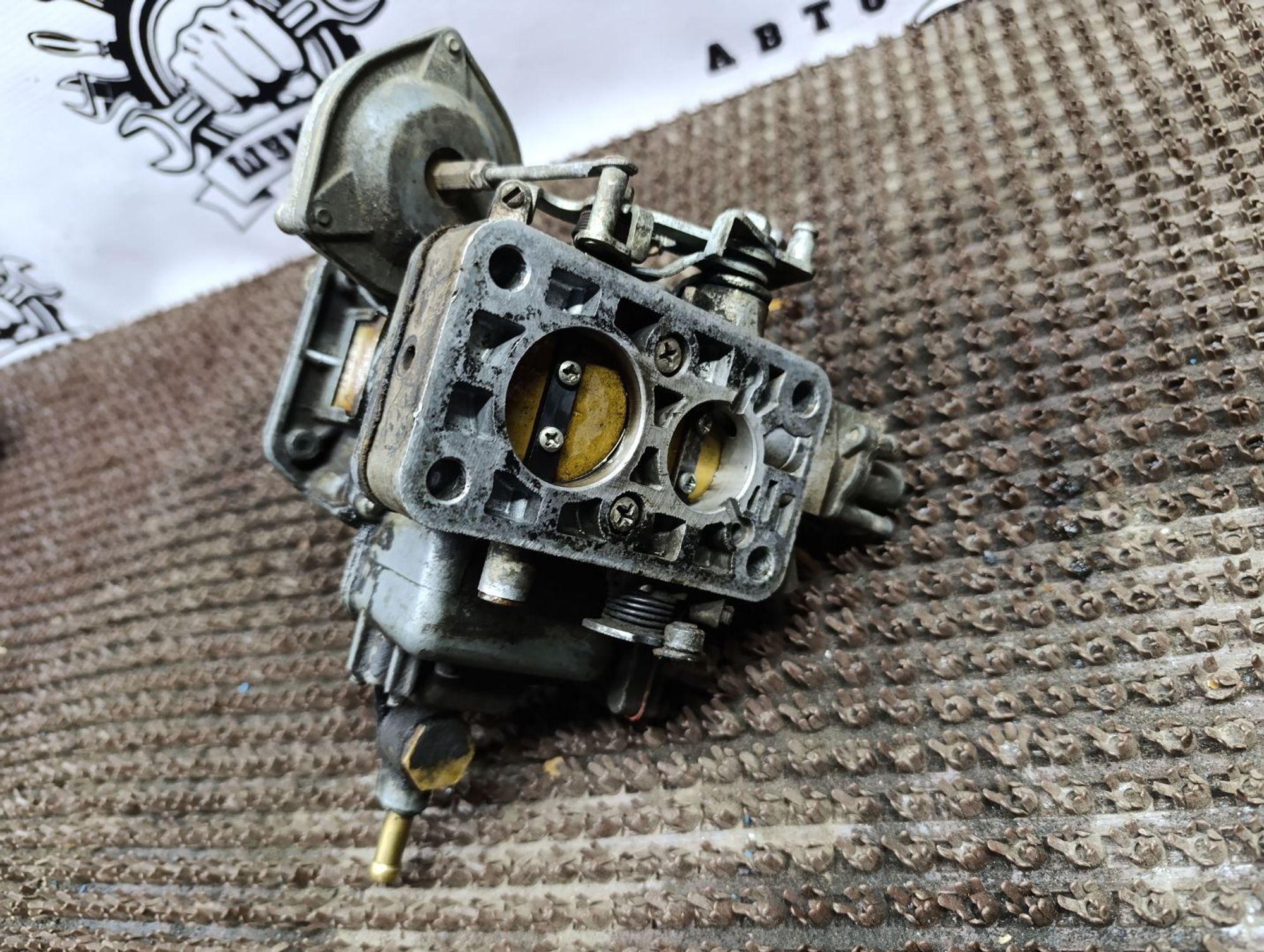 https://gcs.partsauto.market/rn-stockpro.appspot.com/thmbs/userImages/cca1856e256b5441544f9aba03b424a6/part/6caaa433-2a93-4871-8307-8bf1b5cf9ce9_1747851666794.jpg
