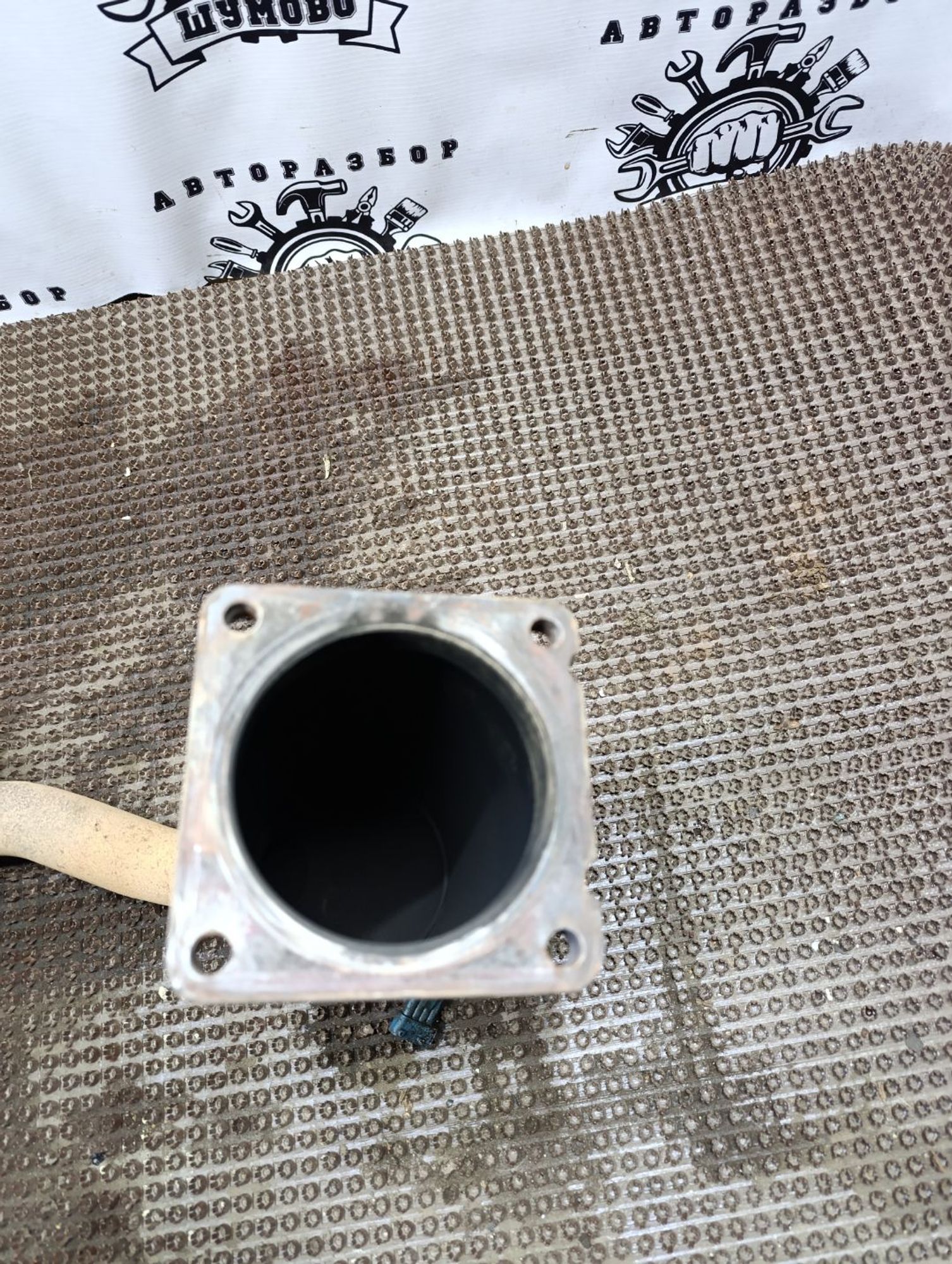 https://gcs.partsauto.market/rn-stockpro.appspot.com/thmbs/userImages/cca1856e256b5441544f9aba03b424a6/part/6cd89816-d883-4bac-b6c9-96c921be3bc1_1746993934283.jpg