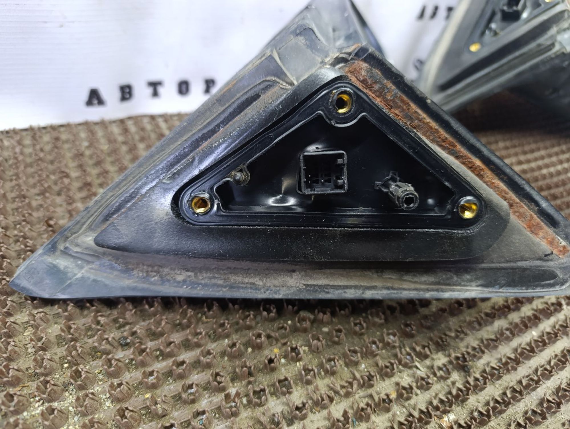 https://gcs.partsauto.market/rn-stockpro.appspot.com/thmbs/userImages/cca1856e256b5441544f9aba03b424a6/part/6ebb95ba-19e3-41f5-88b8-fcce325672a8_1748365520820.jpg
