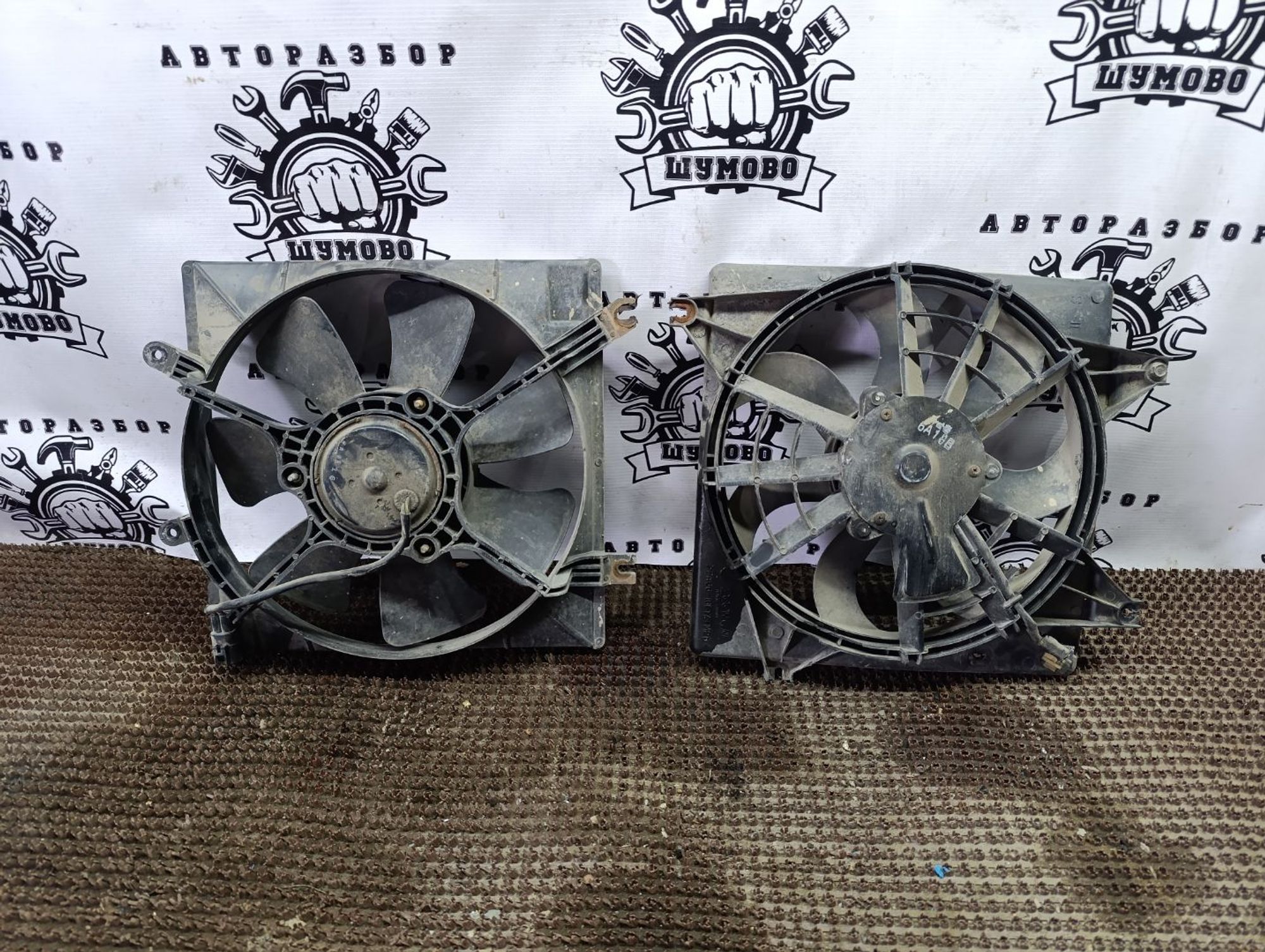 https://gcs.partsauto.market/rn-stockpro.appspot.com/thmbs/userImages/cca1856e256b5441544f9aba03b424a6/part/711542a1-6a2a-413d-85a9-2f998b9abe33_1748359583197.jpg