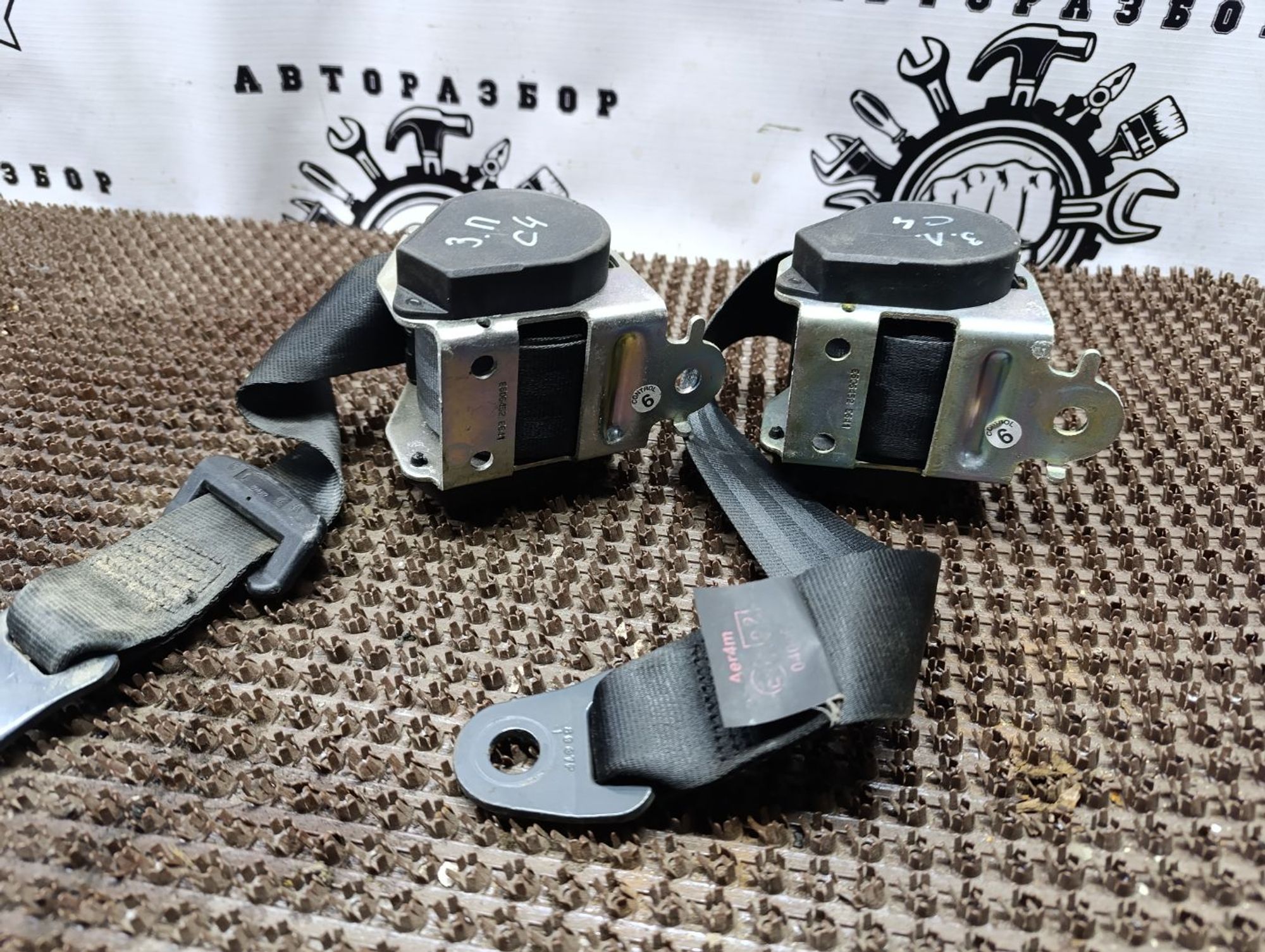 https://gcs.partsauto.market/rn-stockpro.appspot.com/thmbs/userImages/cca1856e256b5441544f9aba03b424a6/part/7414a005-de51-4e8f-a3c6-e4591e88d411_1746952125558.jpg