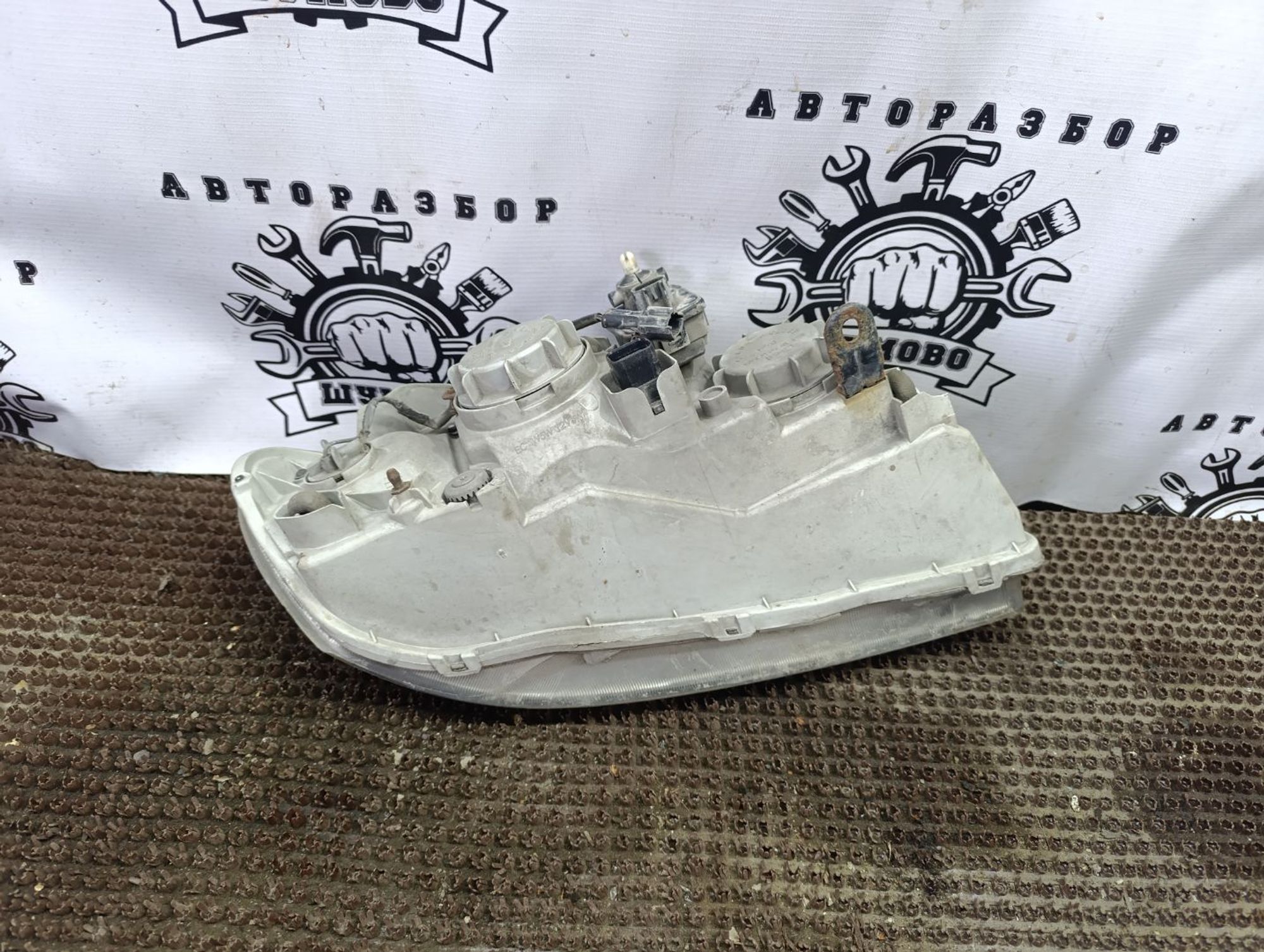 https://gcs.partsauto.market/rn-stockpro.appspot.com/thmbs/userImages/cca1856e256b5441544f9aba03b424a6/part/9a3c4039-e0b7-46c1-9a28-bb9bb25cc60f_1748359298907.jpg