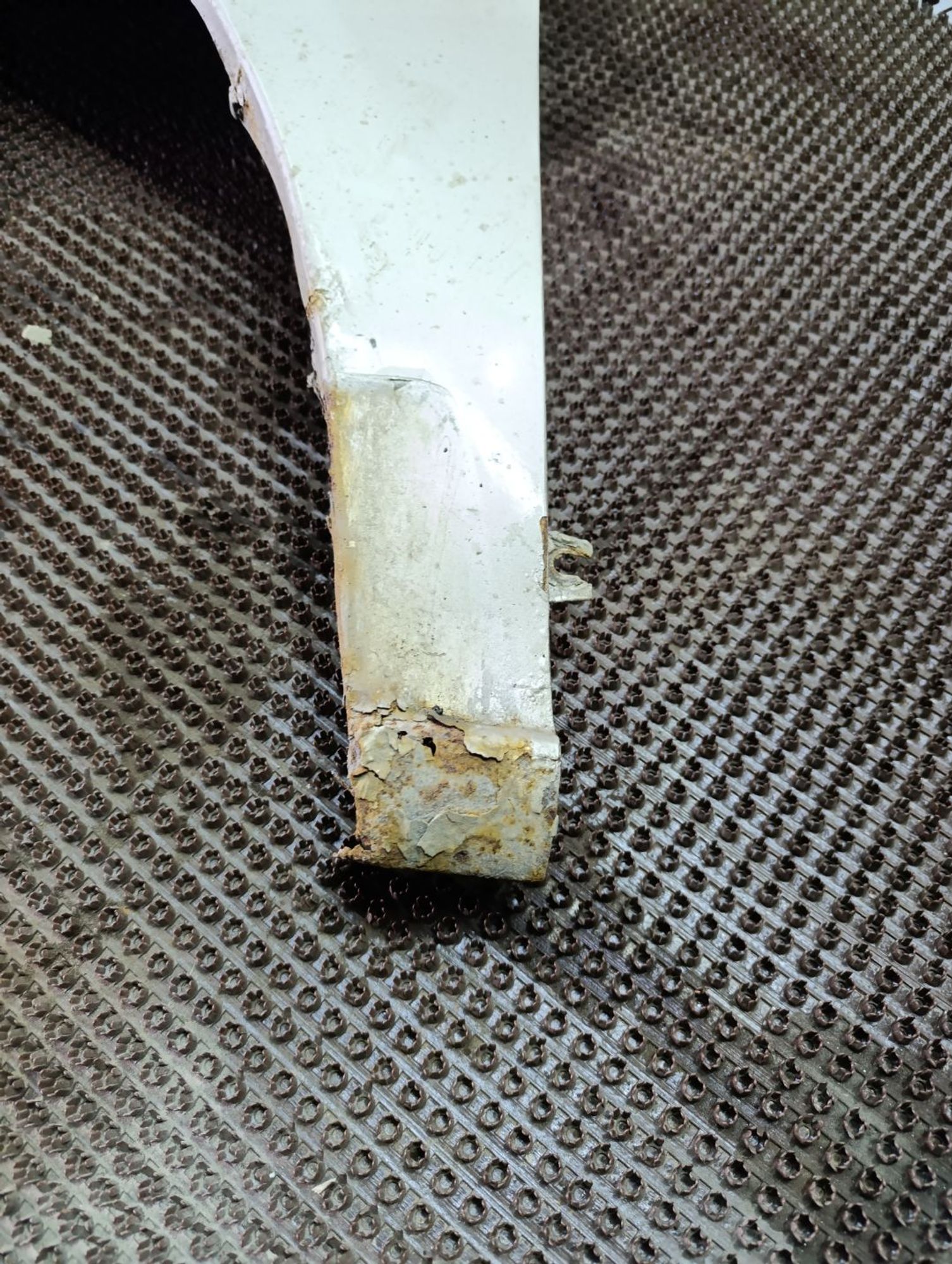 https://gcs.partsauto.market/rn-stockpro.appspot.com/thmbs/userImages/cca1856e256b5441544f9aba03b424a6/part/9c1cd686-277e-4b9e-9bed-13c0d015cda7_1746363923187.jpg