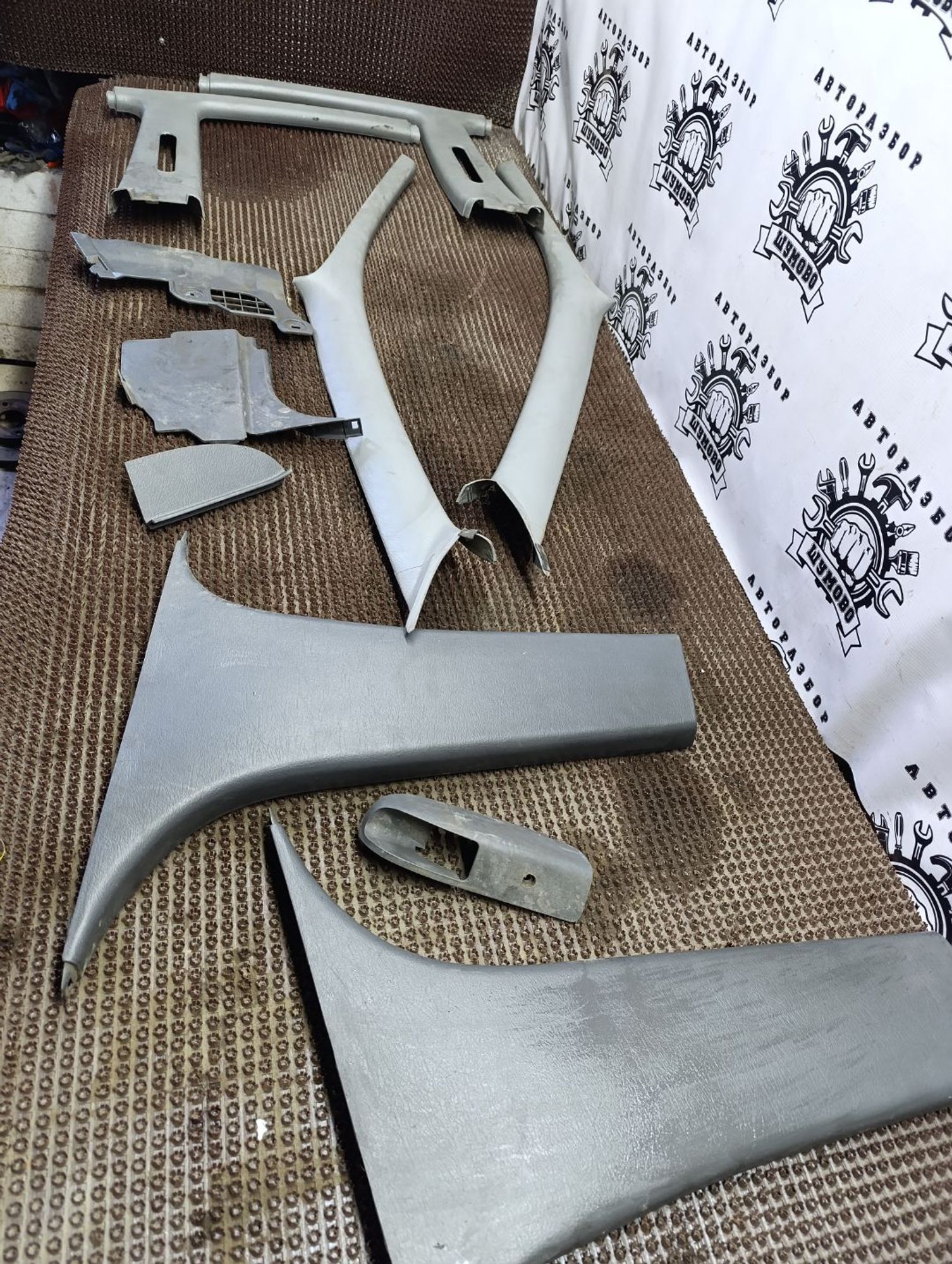 https://gcs.partsauto.market/rn-stockpro.appspot.com/thmbs/userImages/cca1856e256b5441544f9aba03b424a6/part/b1df2964-d1ea-41ea-93a3-34656b3d3a9d_1748507941155.jpg