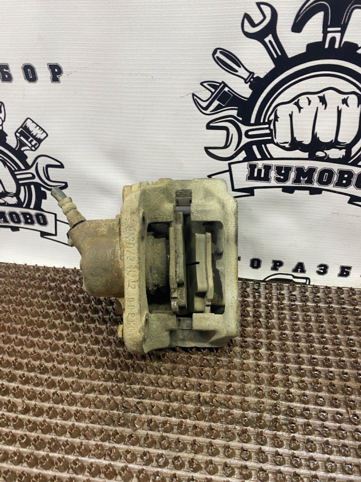 https://gcs.partsauto.market/rn-stockpro.appspot.com/thmbs/userImages/cca1856e256b5441544f9aba03b424a6/part/c1889a53-2715-4ad3-aeb9-96fde7a2d569_1749203620171.jpg