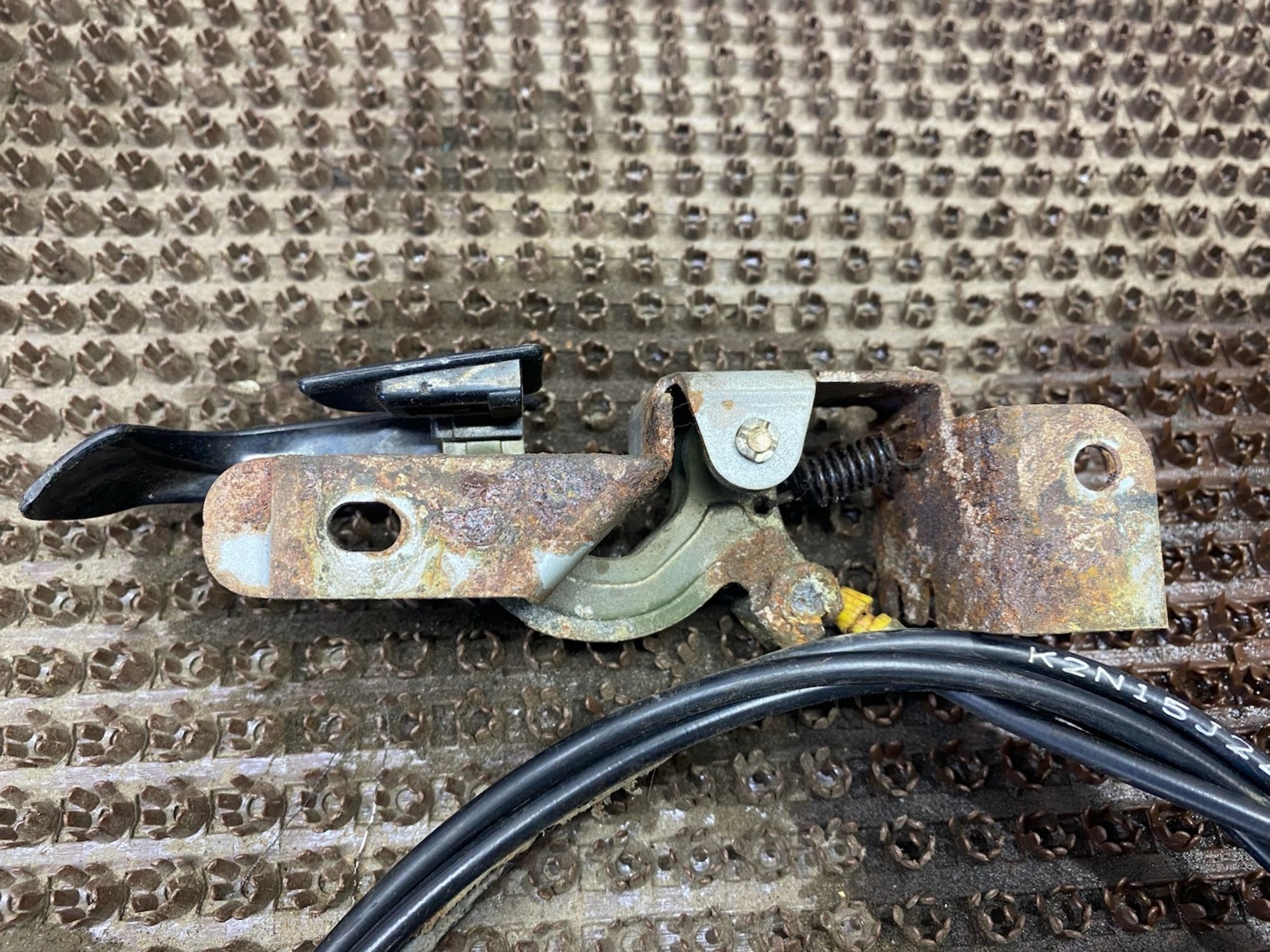 https://gcs.partsauto.market/rn-stockpro.appspot.com/thmbs/userImages/cca1856e256b5441544f9aba03b424a6/part/c8a7f8c7-2a7e-455d-bb84-66df81e5ccf6_1748687231452.jpg