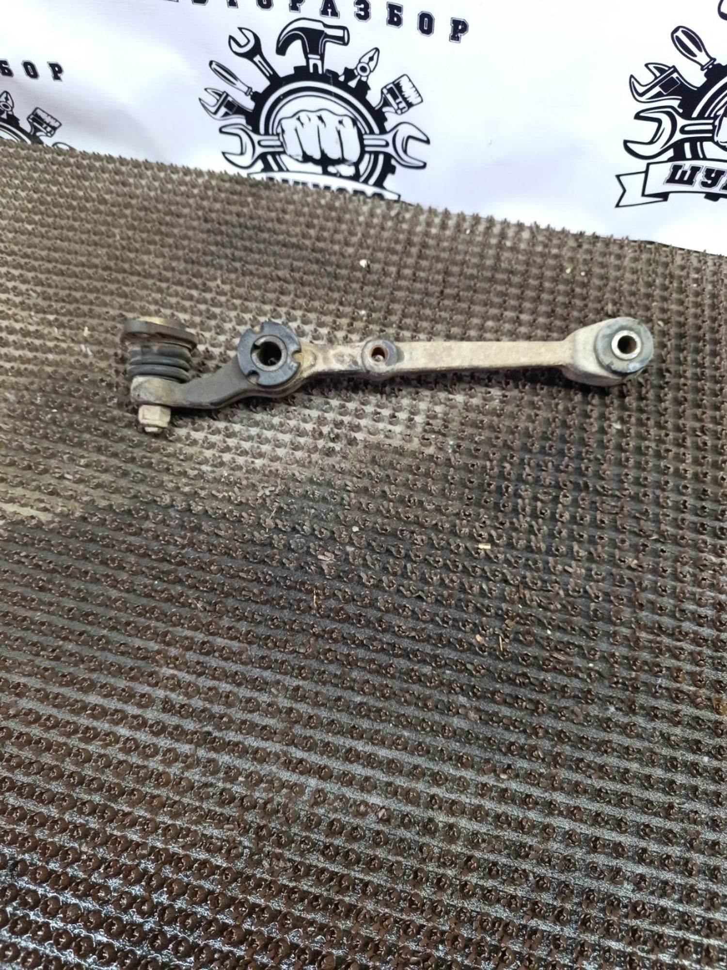 https://gcs.partsauto.market/rn-stockpro.appspot.com/thmbs/userImages/cca1856e256b5441544f9aba03b424a6/part/e2390a02-e2cb-49eb-b104-1c08de212b40_1748868659287.jpg