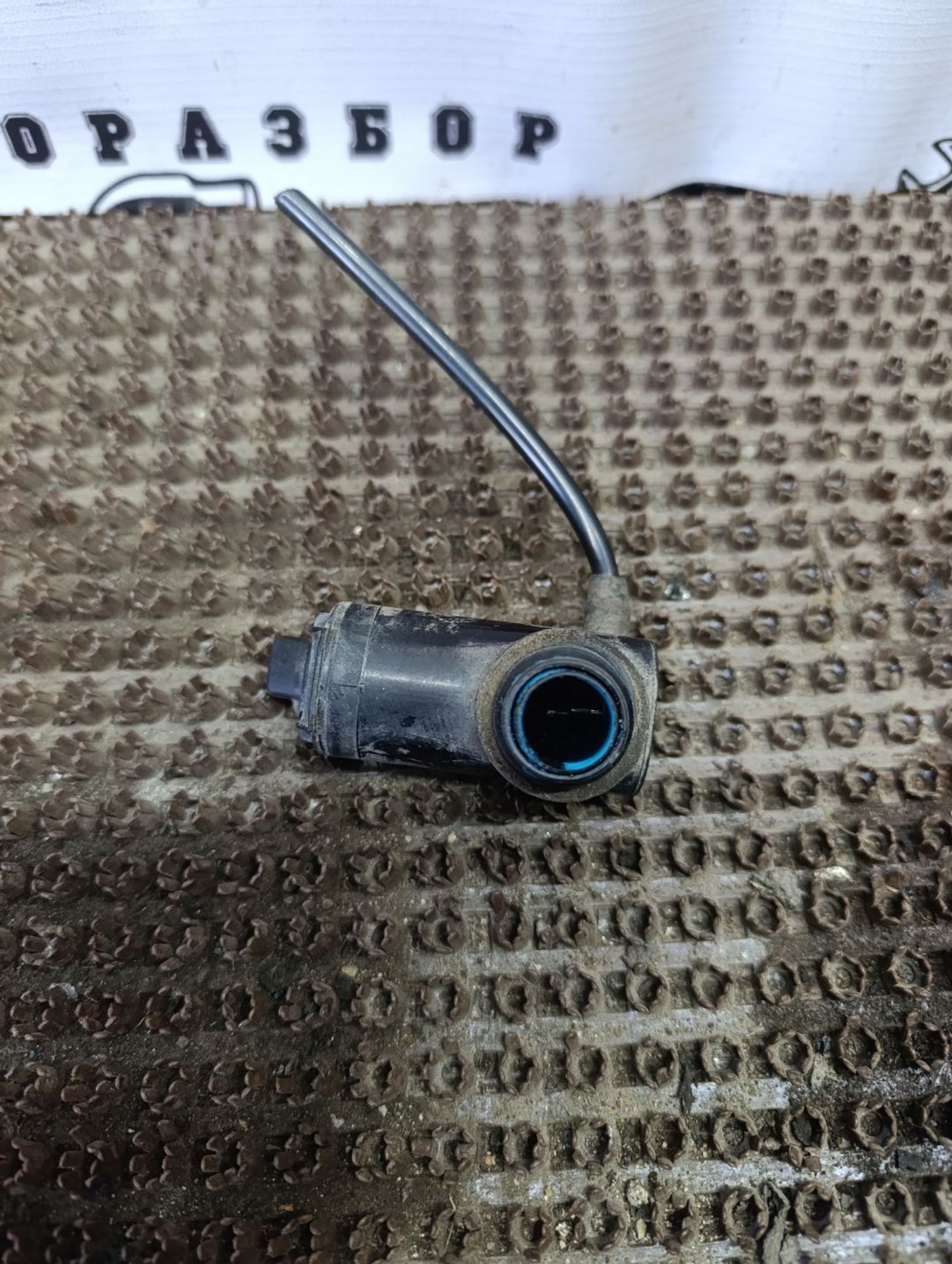 https://gcs.partsauto.market/rn-stockpro.appspot.com/thmbs/userImages/cca1856e256b5441544f9aba03b424a6/part/e2b8126c-be59-46b7-b035-9d0fdebb3d8b_1748365367741.jpg