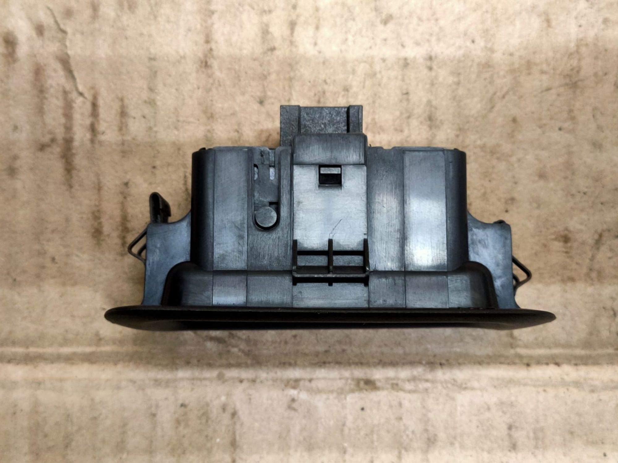 https://gcs.partsauto.market/rn-stockpro.appspot.com/thmbs/userImages/d89d66a30f14dbad161fb7a986aa0fe5/part/0438a9c0-f1a5-4cea-912a-b6ca2a10c799_1745390637954.jpg