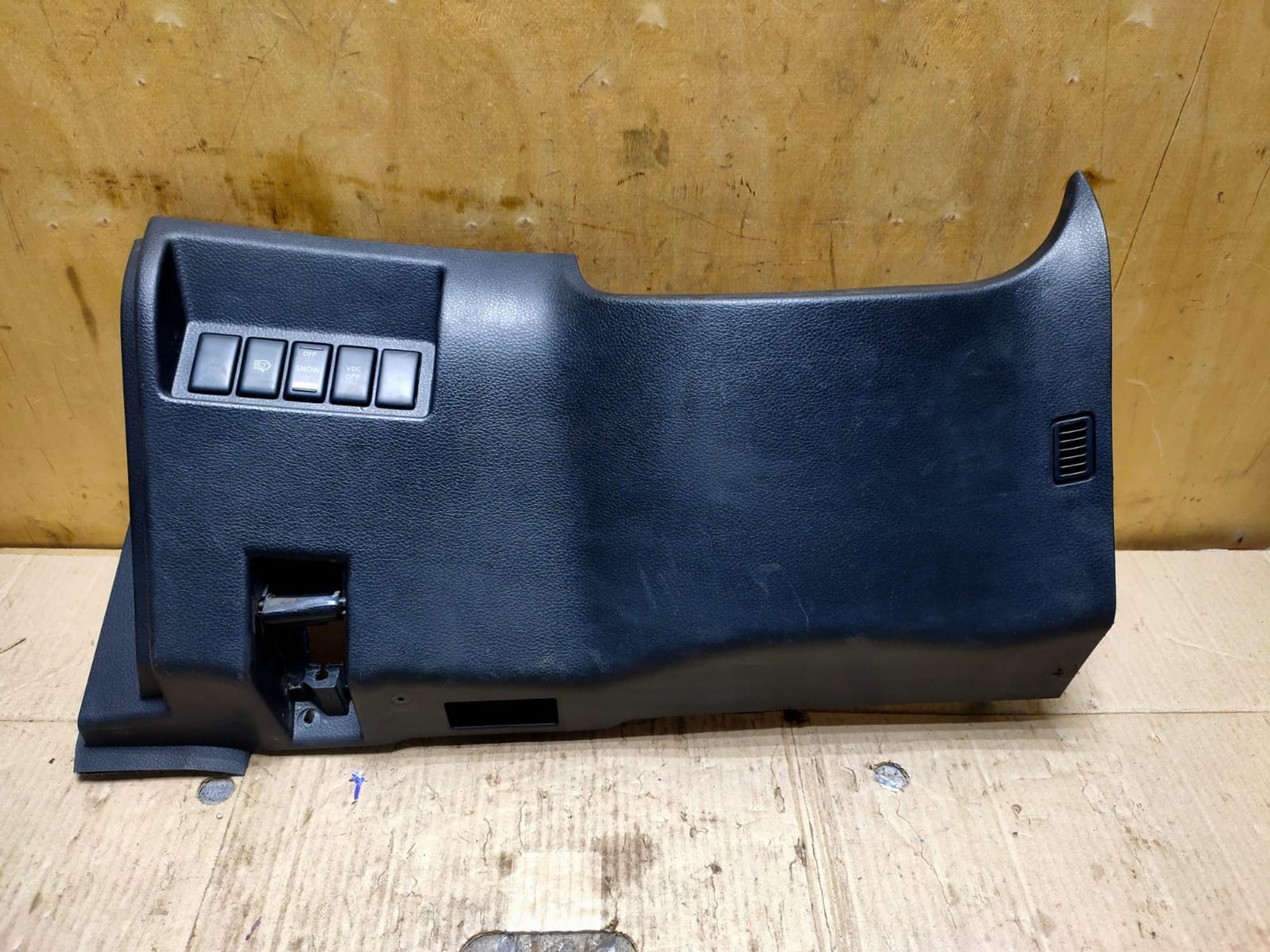 https://gcs.partsauto.market/rn-stockpro.appspot.com/thmbs/userImages/d89d66a30f14dbad161fb7a986aa0fe5/part/0b646200-18ff-40b8-a21a-07dcf96c1c26_1745560683646.jpg