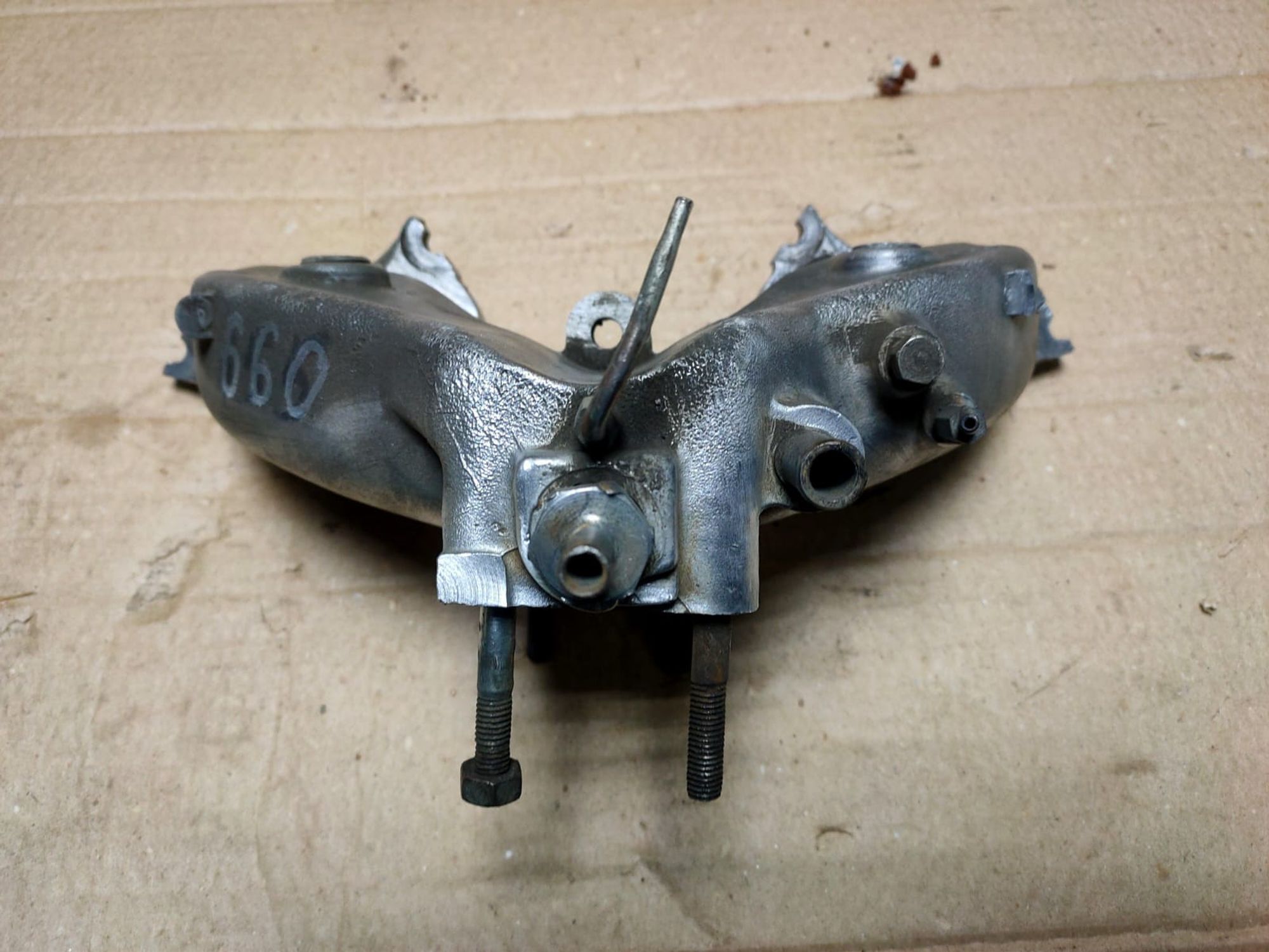 https://gcs.partsauto.market/rn-stockpro.appspot.com/thmbs/userImages/d89d66a30f14dbad161fb7a986aa0fe5/part/0d1a614a-5f3e-44e2-8267-f5bc30ee4079_1748842542531.jpg