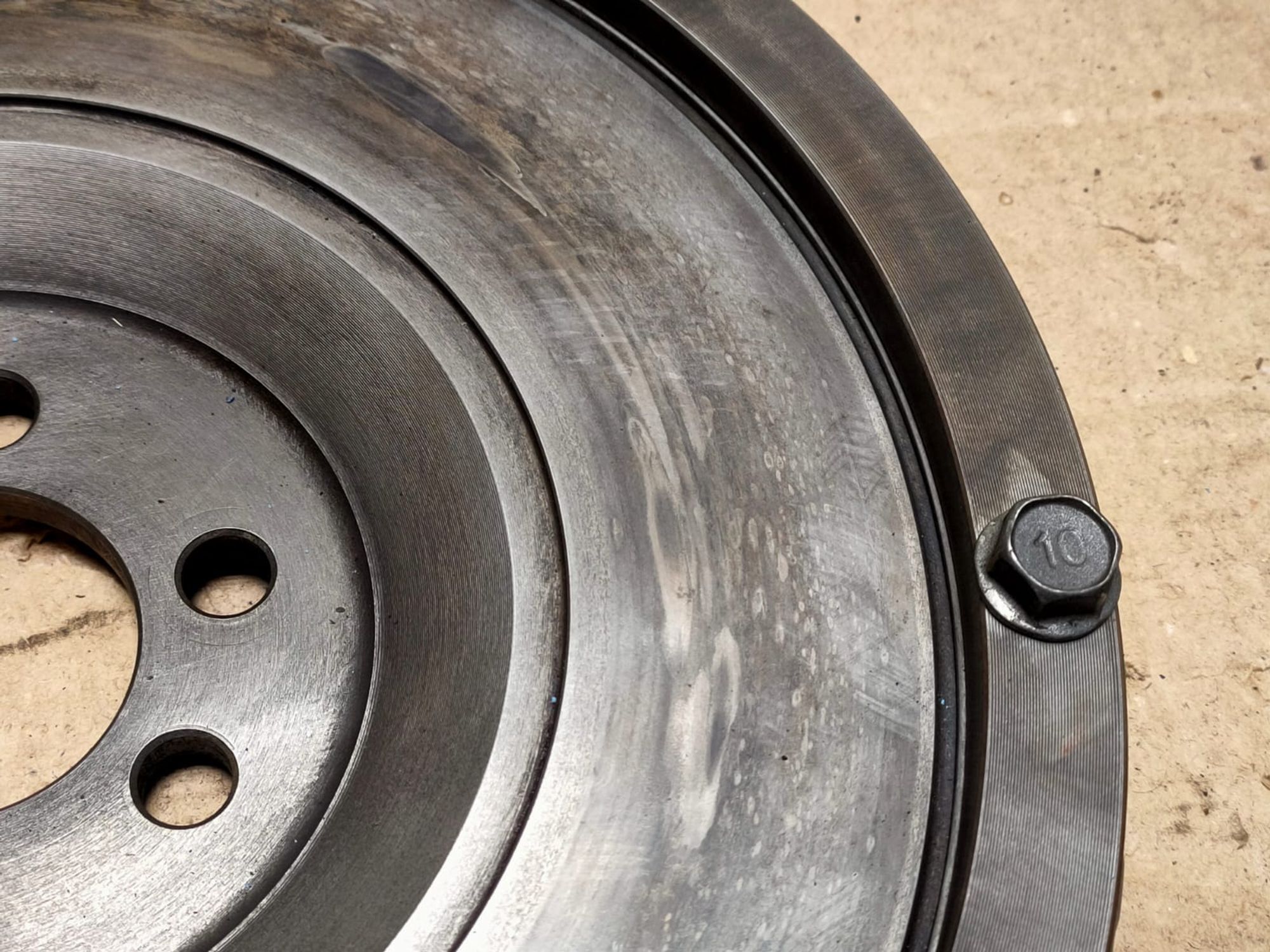 https://gcs.partsauto.market/rn-stockpro.appspot.com/thmbs/userImages/d89d66a30f14dbad161fb7a986aa0fe5/part/10127eb5-987a-478c-9f5e-f37ecf8830fd_1748946922822.jpg