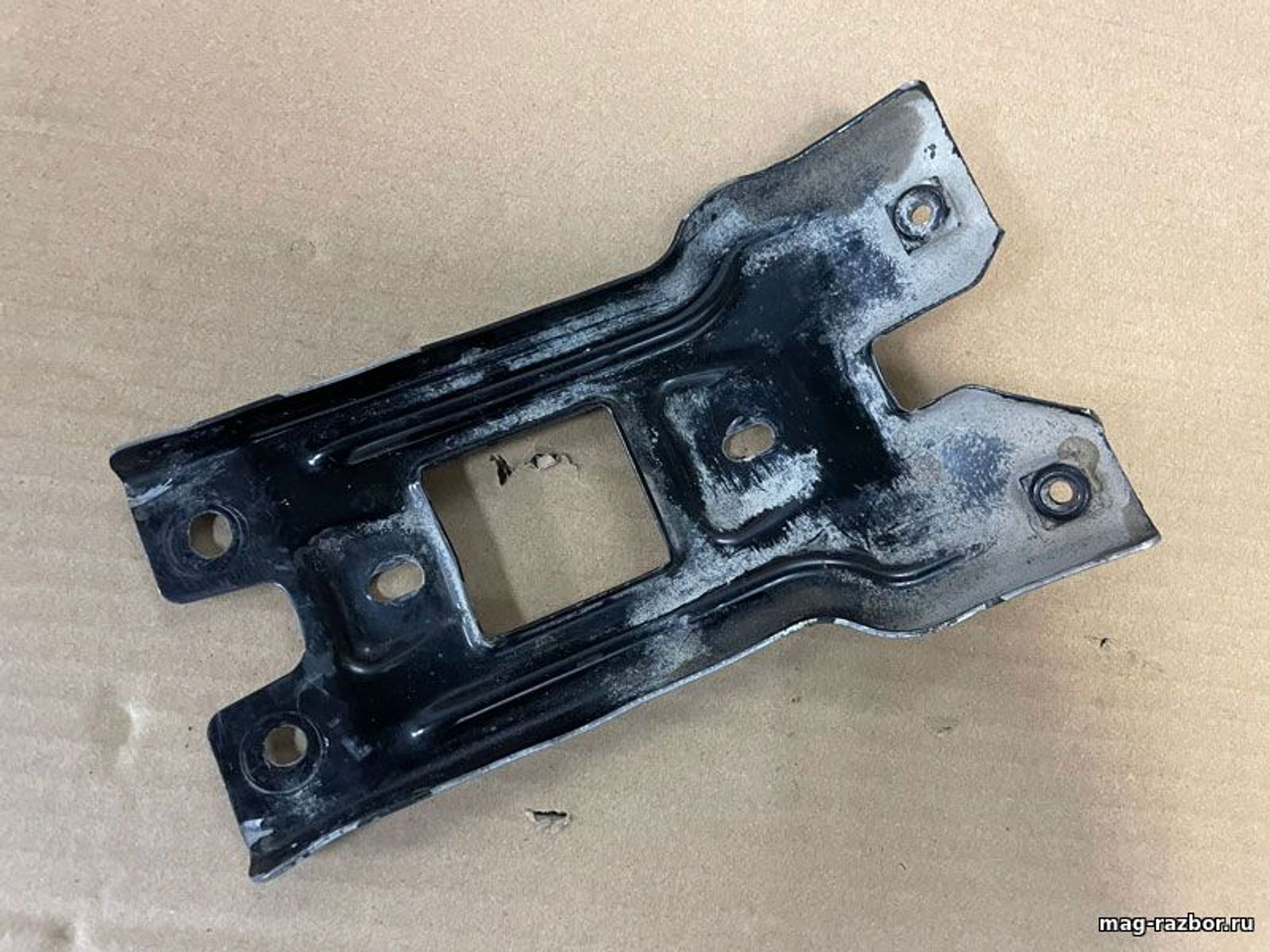https://gcs.partsauto.market/rn-stockpro.appspot.com/thmbs/userImages/d89d66a30f14dbad161fb7a986aa0fe5/part/14c33c39-dd93-4a47-8294-87f34f8abb9d_1717681290152.jpg
