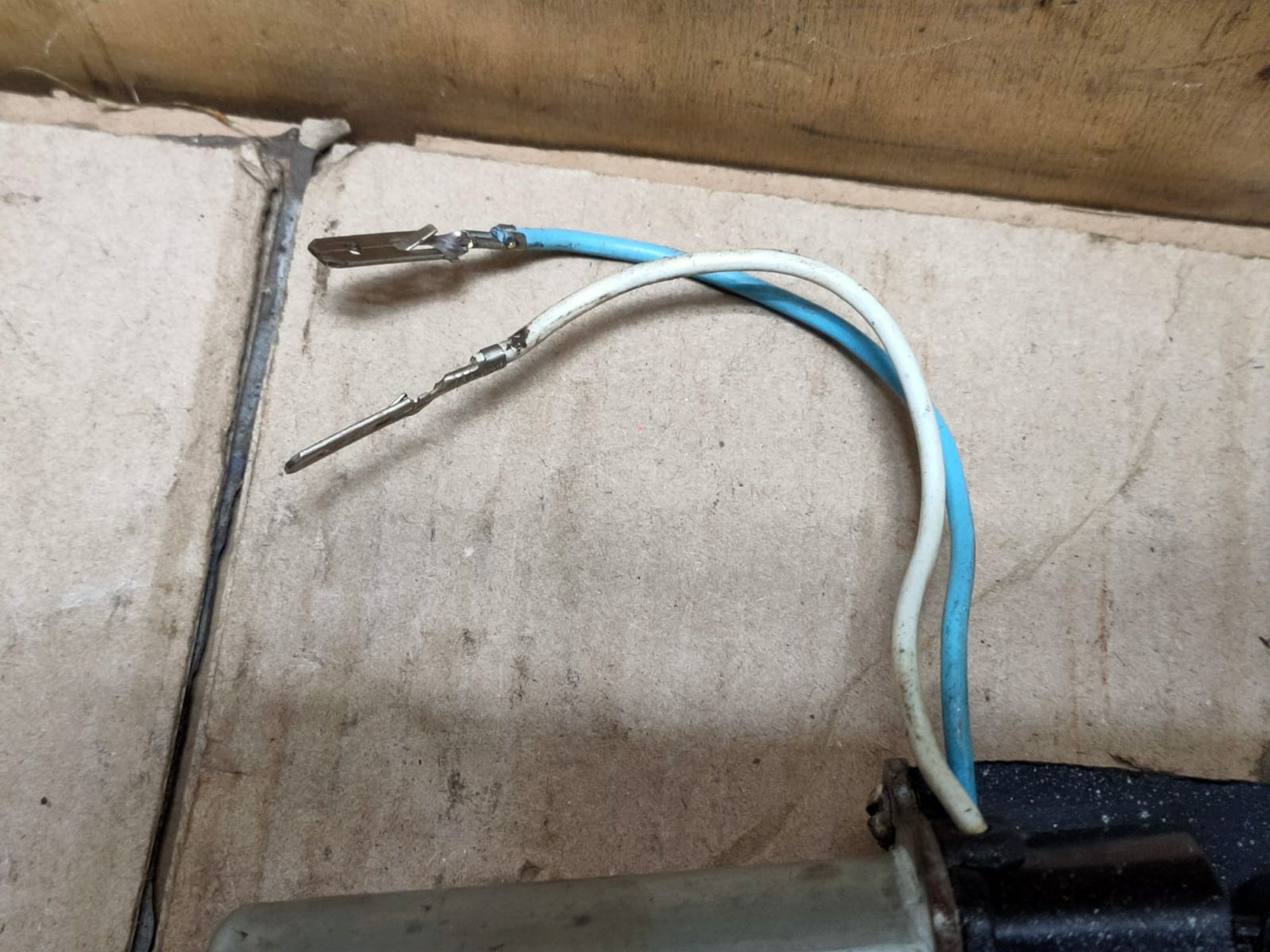 https://gcs.partsauto.market/rn-stockpro.appspot.com/thmbs/userImages/d89d66a30f14dbad161fb7a986aa0fe5/part/187ac27e-e9d9-41a7-9369-27b482547fcb_1745496534212.jpg