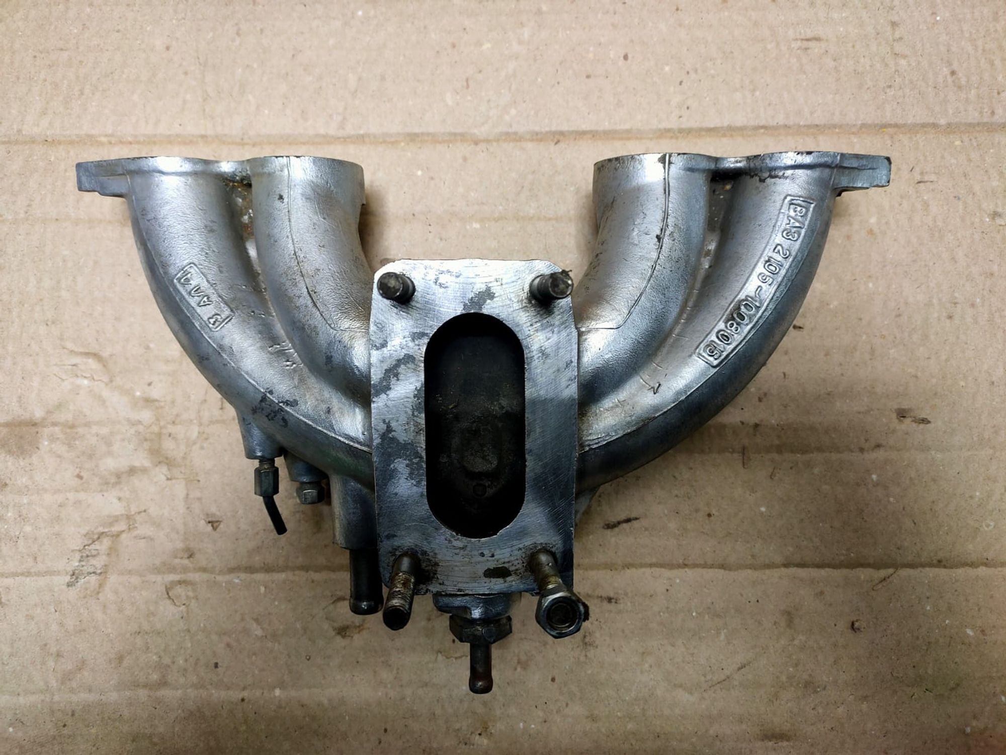 https://gcs.partsauto.market/rn-stockpro.appspot.com/thmbs/userImages/d89d66a30f14dbad161fb7a986aa0fe5/part/1b703f8c-6905-4e87-abd8-8b65f21164e6_1748842542575.jpg